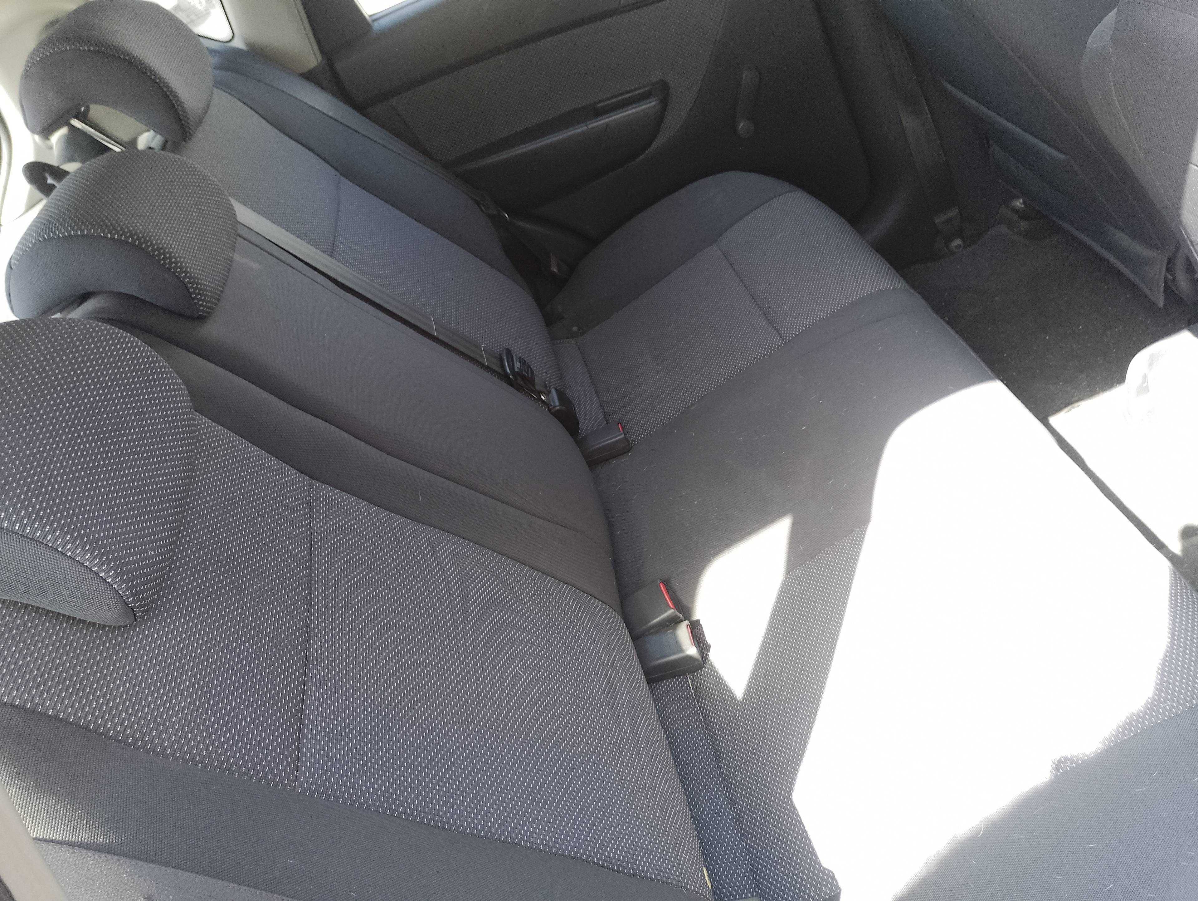 Recambio de asientos traseros para chevrolet aveo referencia OEM IAM   