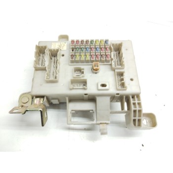 CAJA RELES / FUSIBLES 