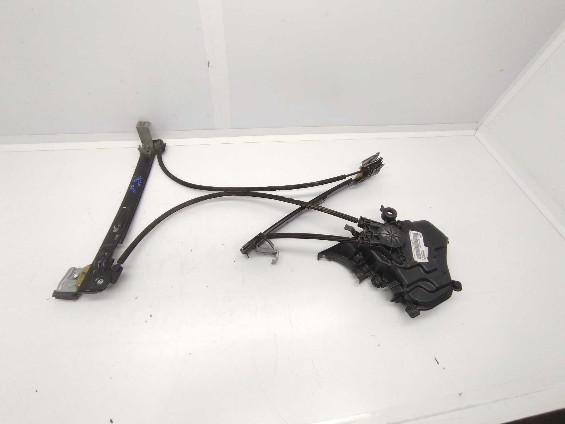 Recambio de elevalunas delantero derecho para seat ibiza sc (6j1) emoción referencia OEM IAM 6J3837402D  