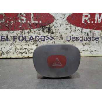 Recambio de mando warning para renault clio ii fase i (b/cbo) 1.2 referencia OEM IAM   