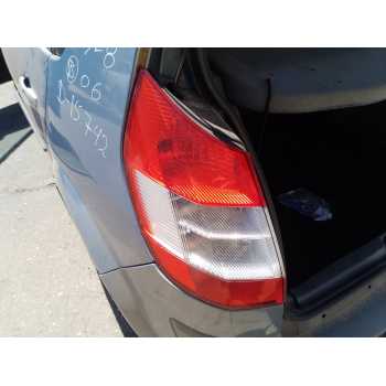PILOTO TRASERO IZQUIERDO 