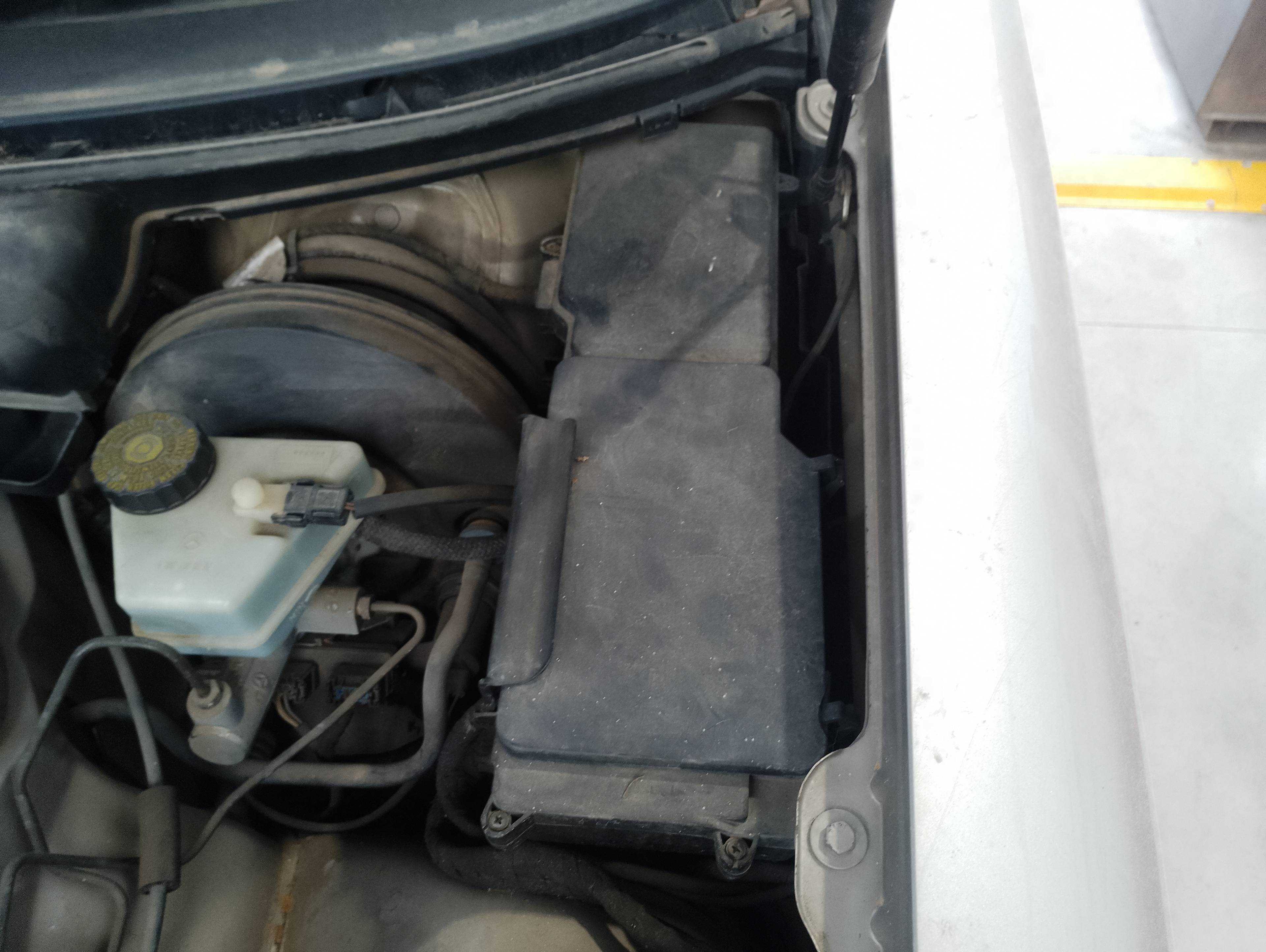 Recambio de caja reles / fusibles para mercedes-benz clase e (w210) berlina 200 (210.035) referencia OEM IAM   