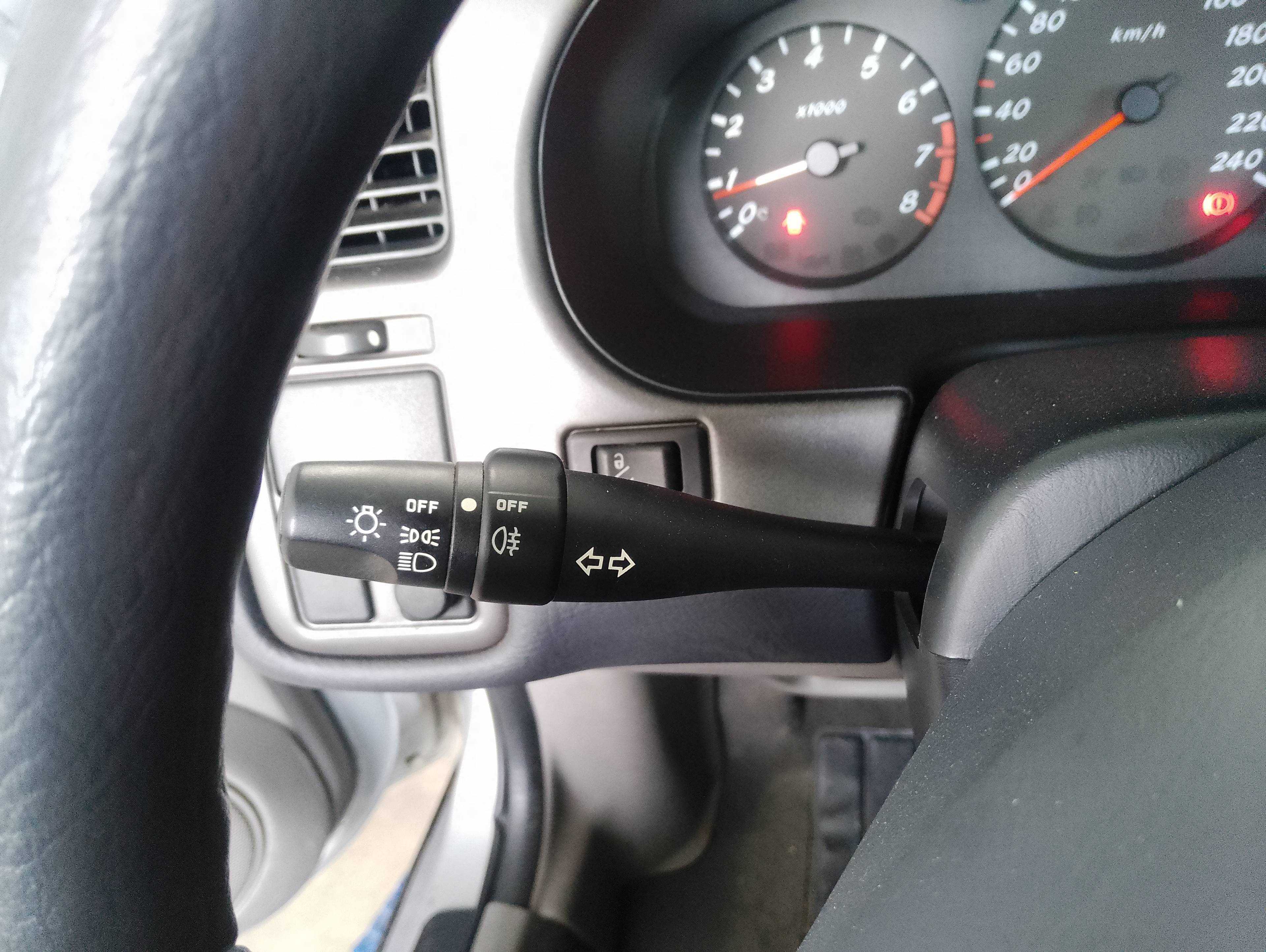 Recambio de mando intermitentes para nissan primera berlina (p11) básico referencia OEM IAM   