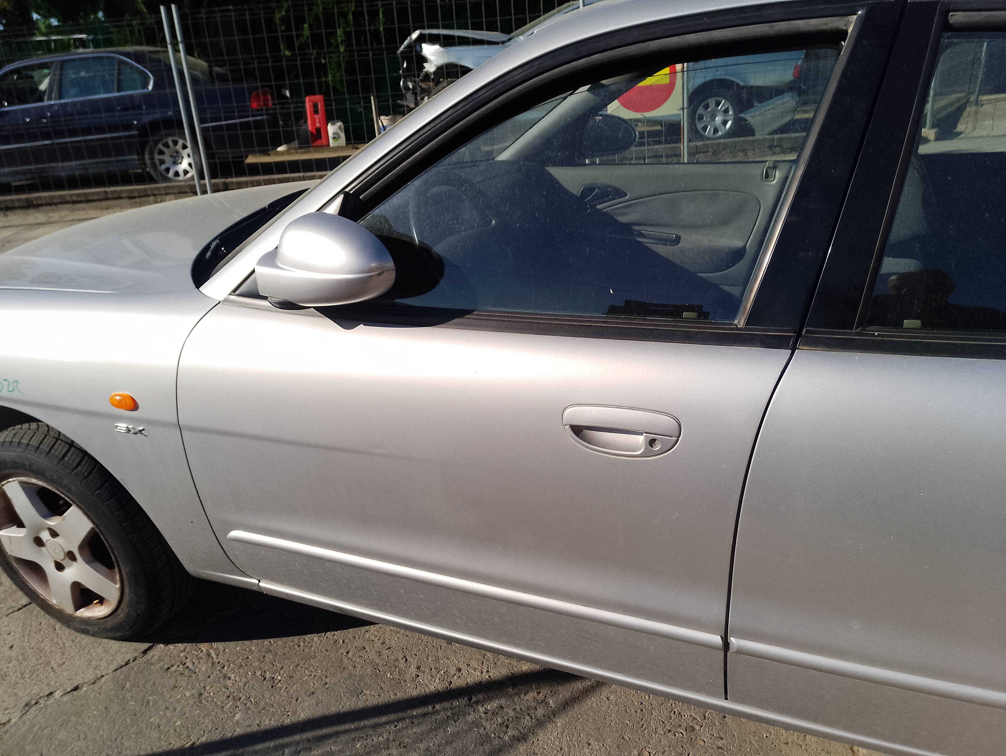 Recambio de puerta delantera izquierda para daewoo nubira berlina se (1999) referencia OEM IAM   