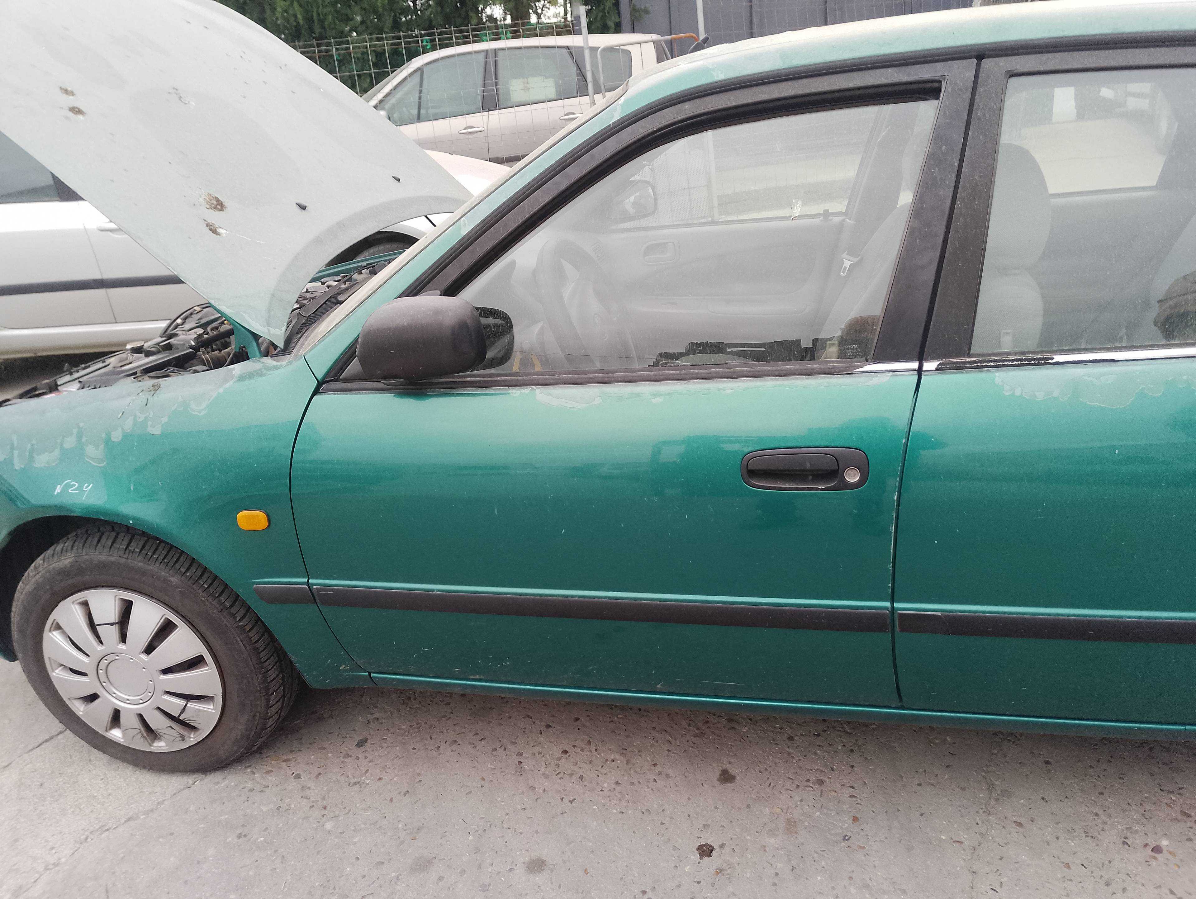 Recambio de puerta delantera izquierda para toyota corolla (_e11_) 2.0 d-4d (cde110_) referencia OEM IAM   