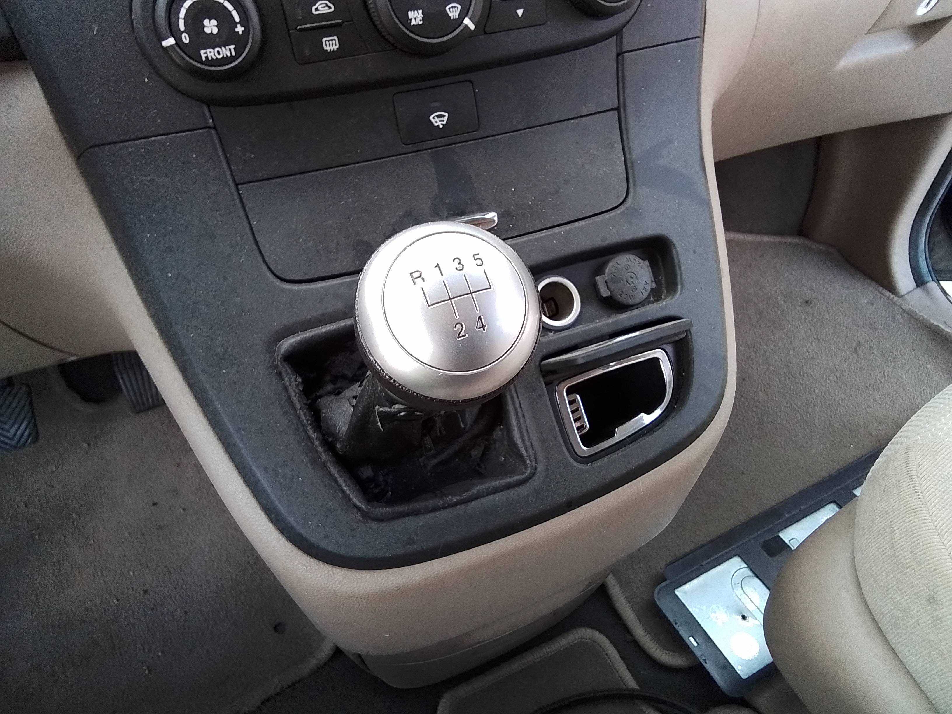 Recambio de palanca cambio para kia carnival 2.9 crdi vgt active referencia OEM IAM   