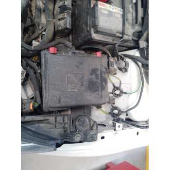 CAJA RELES / FUSIBLES 9810295780 