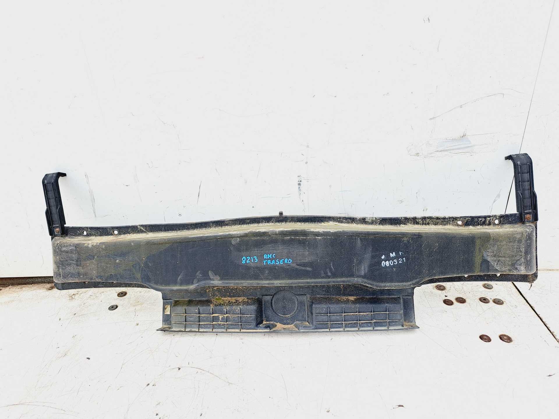 Recambio de refuerzo paragolpes trasero para hyundai coupe (gk) 2.0 cat referencia OEM IAM 866302C700  