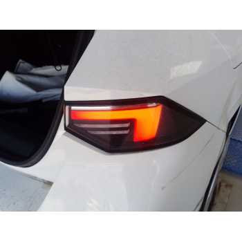 PILOTO TRASERO DERECHO 9839298380 
