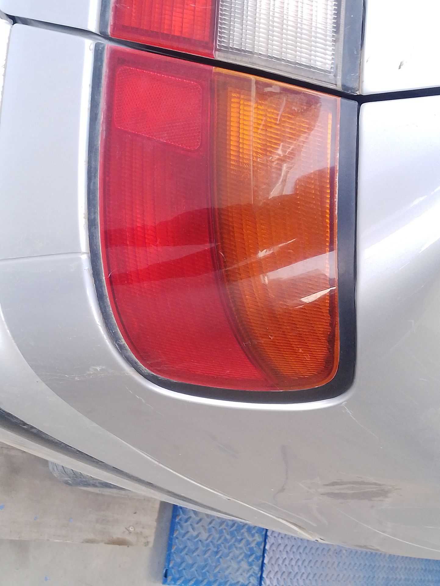 Recambio de piloto trasero derecho para nissan primera (p11) 1.6 16v referencia OEM IAM   