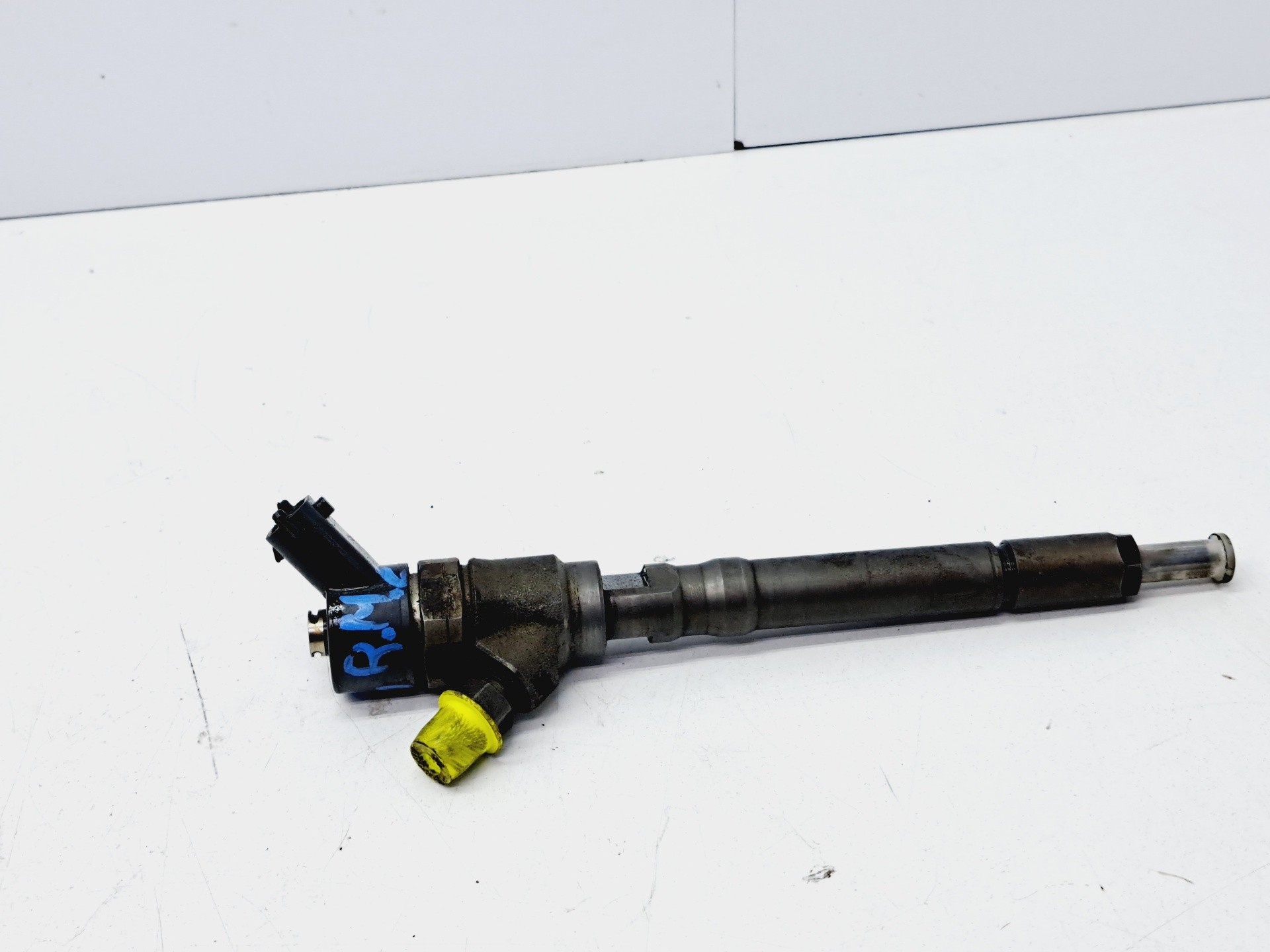 Recambio de inyector para kia cerato 2.0 turbodiesel cat referencia OEM IAM 3380027900 0445110126 BOSCH