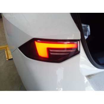 PILOTO TRASERO IZQUIERDO 9839298480 
