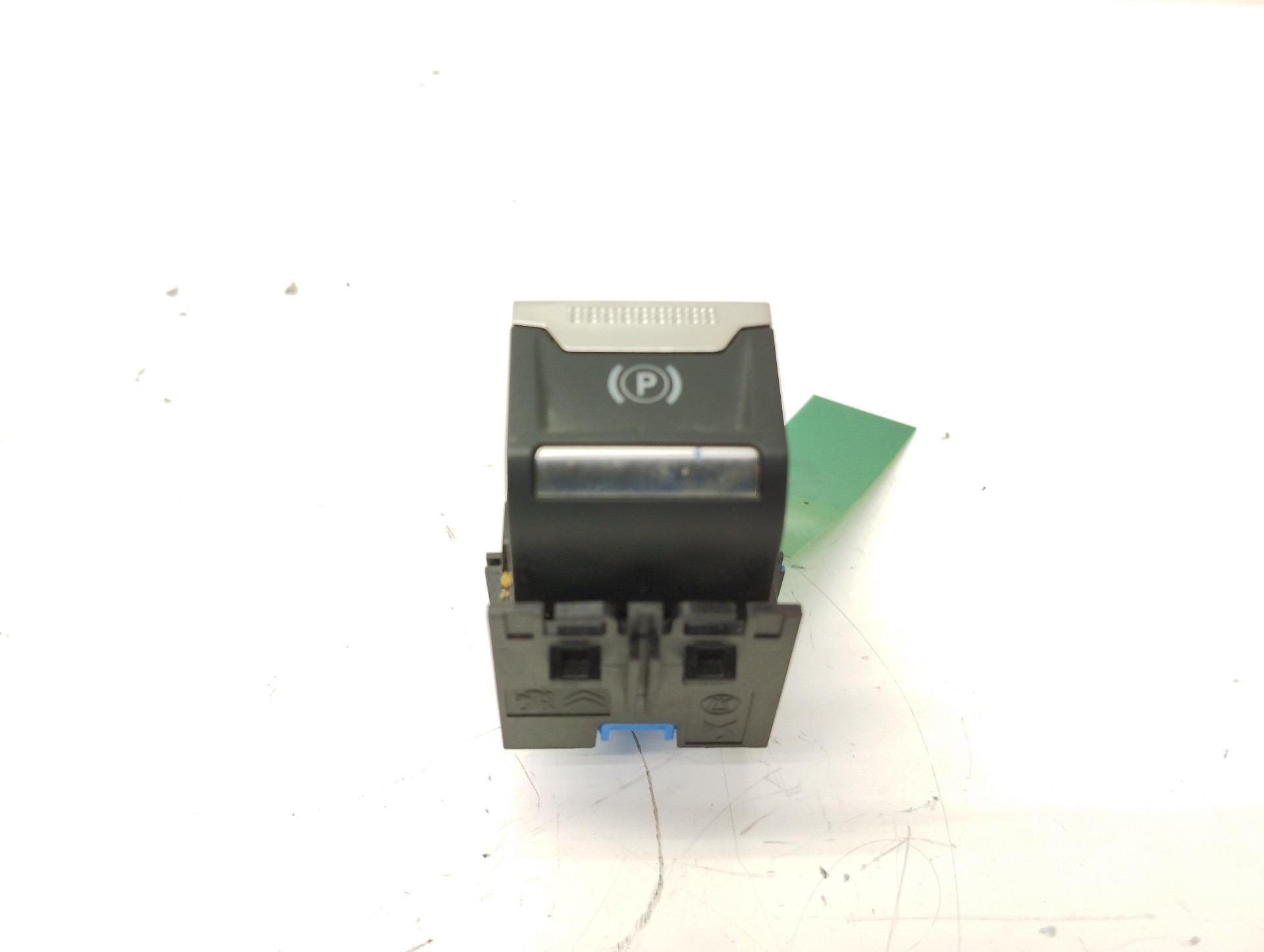 Recambio de pulsador freno de mano electrico para peugeot 3008 active referencia OEM IAM 9810593577 A007PP 