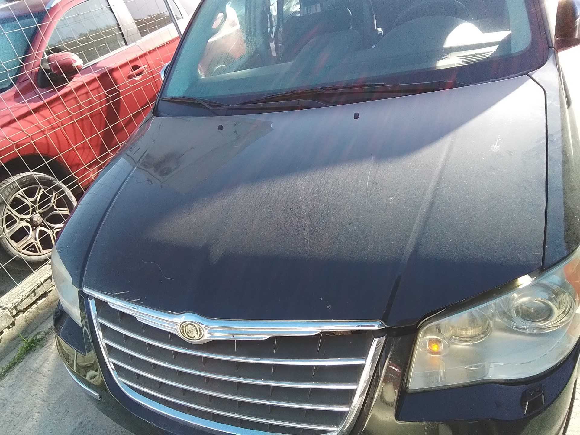Recambio de capo para chrysler grand voyager limited referencia OEM IAM   