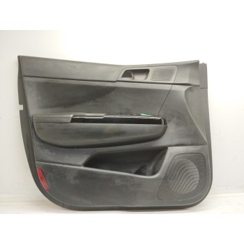 GUARNECIDO PUERTA DELANTERA IZQUIERDA 82351F1000WK 