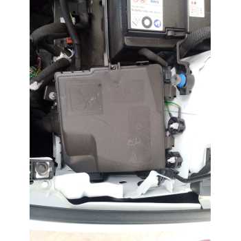 CAJA RELES / FUSIBLES SN 