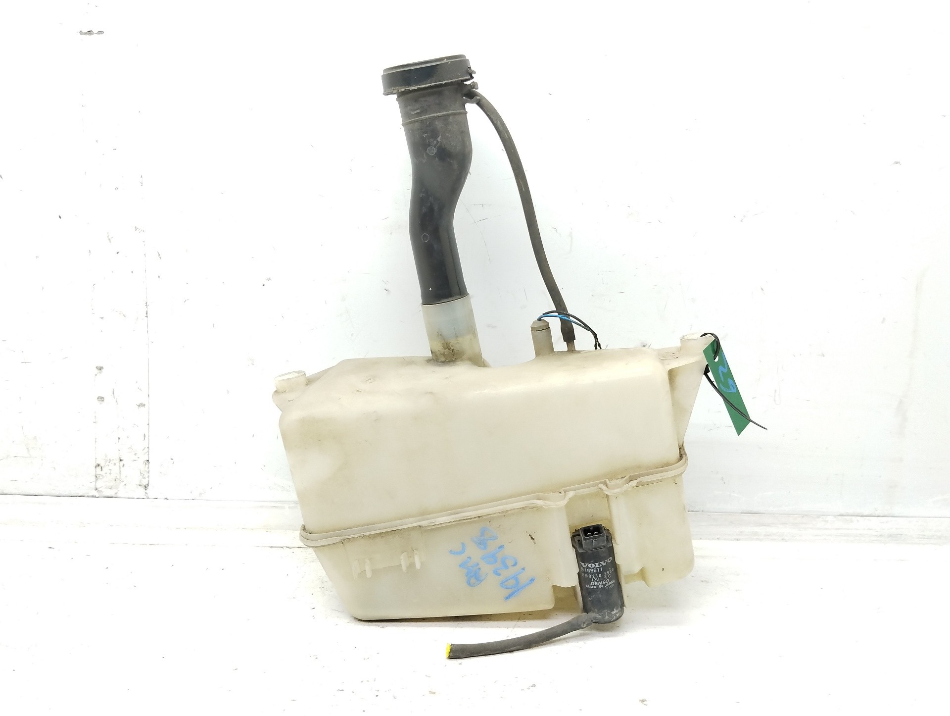 Recambio de deposito limpia para volvo c70 cabriolet 2.4 t referencia OEM IAM 9190692  