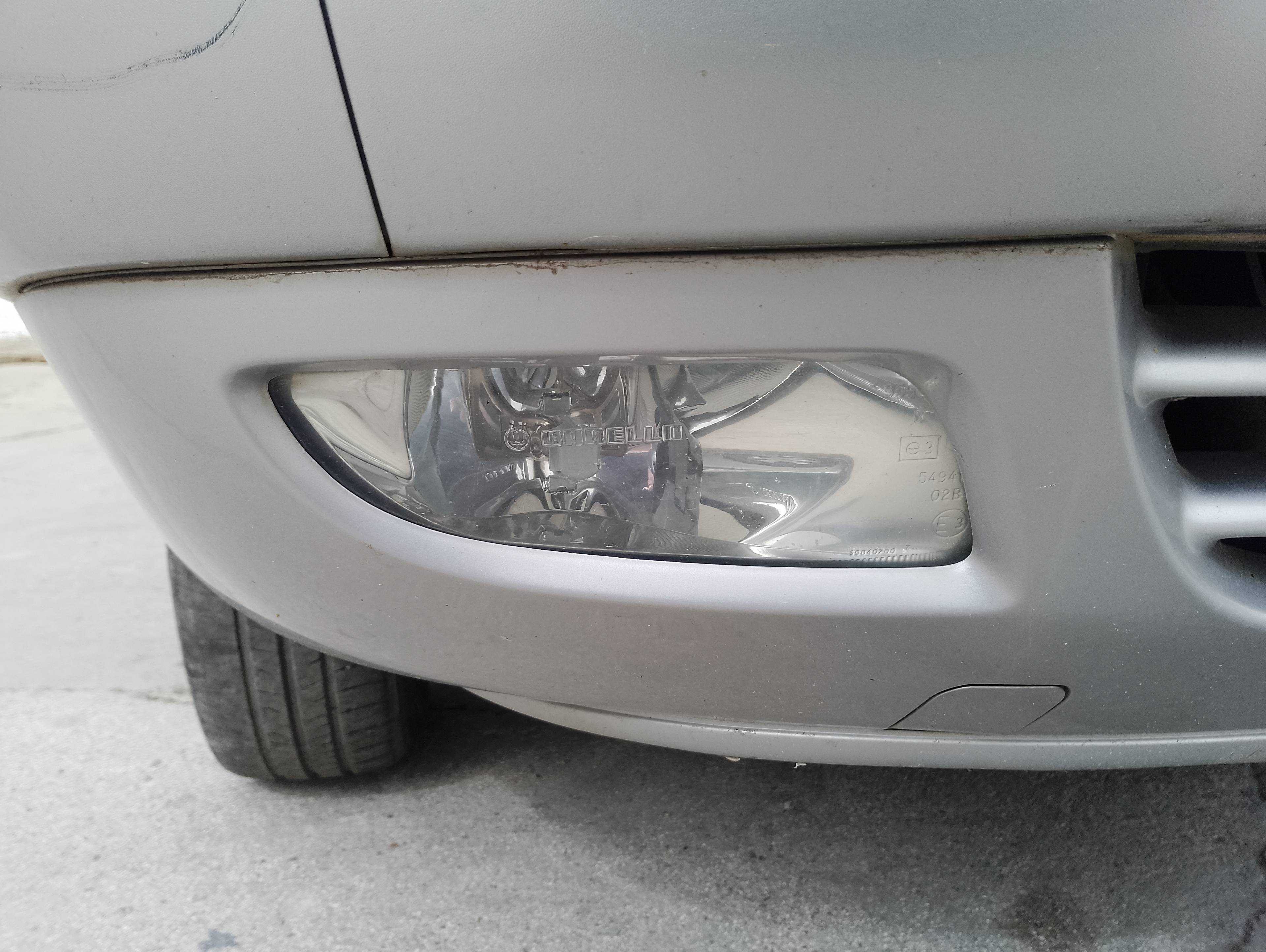 Recambio de faro antiniebla derecho para citroën xantia berlina 1.6 armonia referencia OEM IAM   
