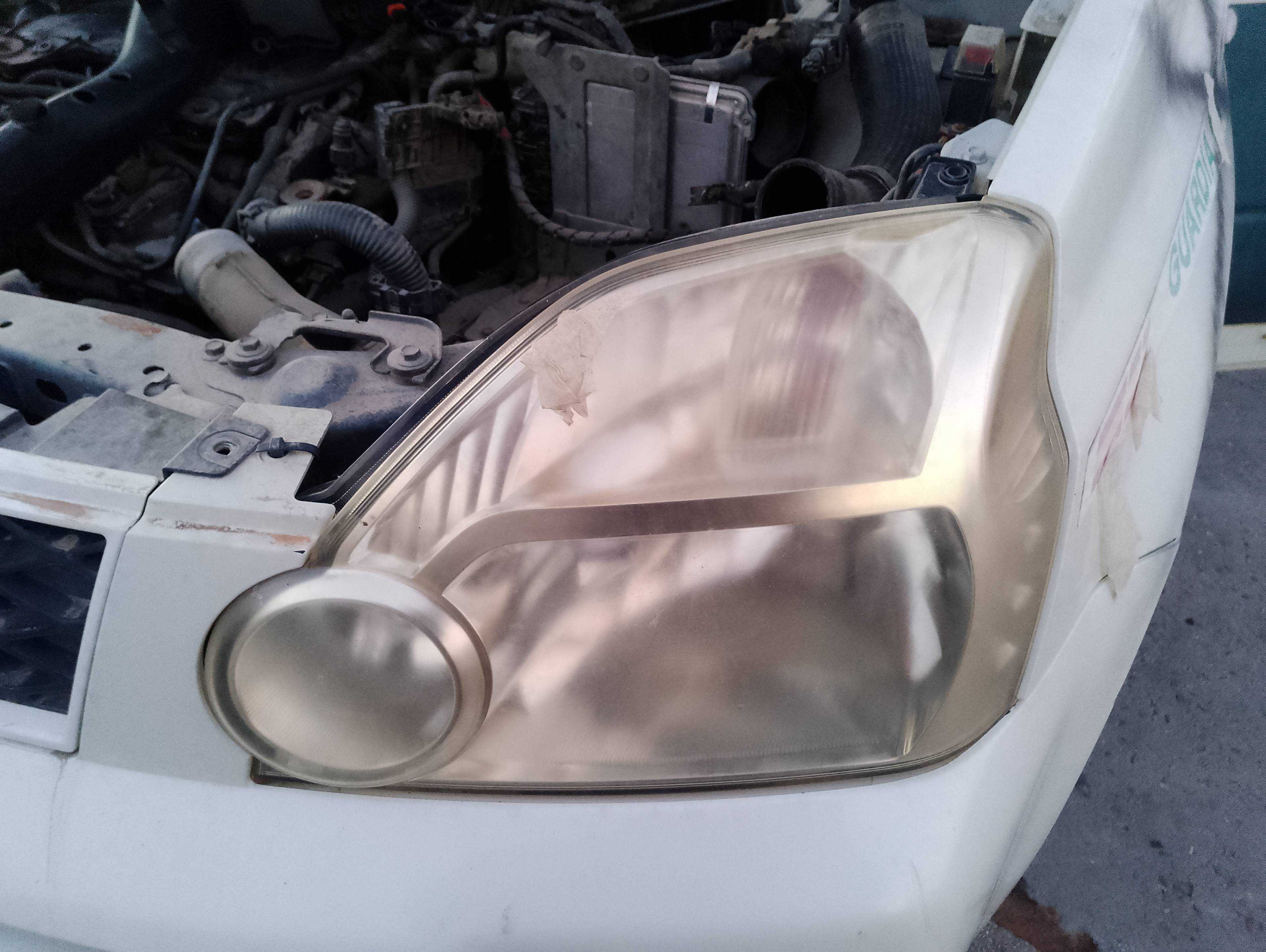 Recambio de faro izquierdo para nissan x-trail (t30) referencia OEM IAM   