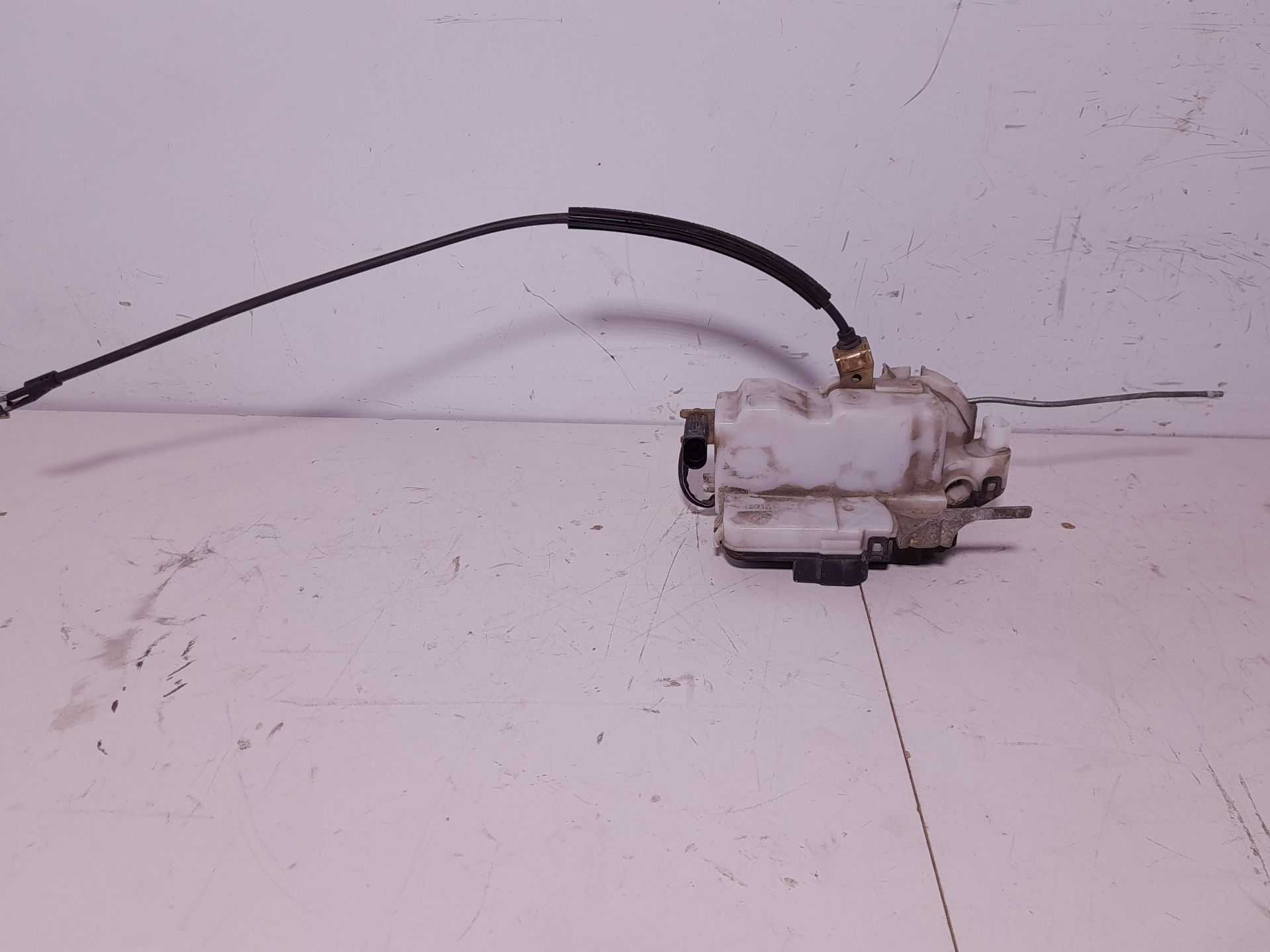 Recambio de cerradura puerta delantera izquierda para seat cordoba berlina (6k2) sport referencia OEM IAM   