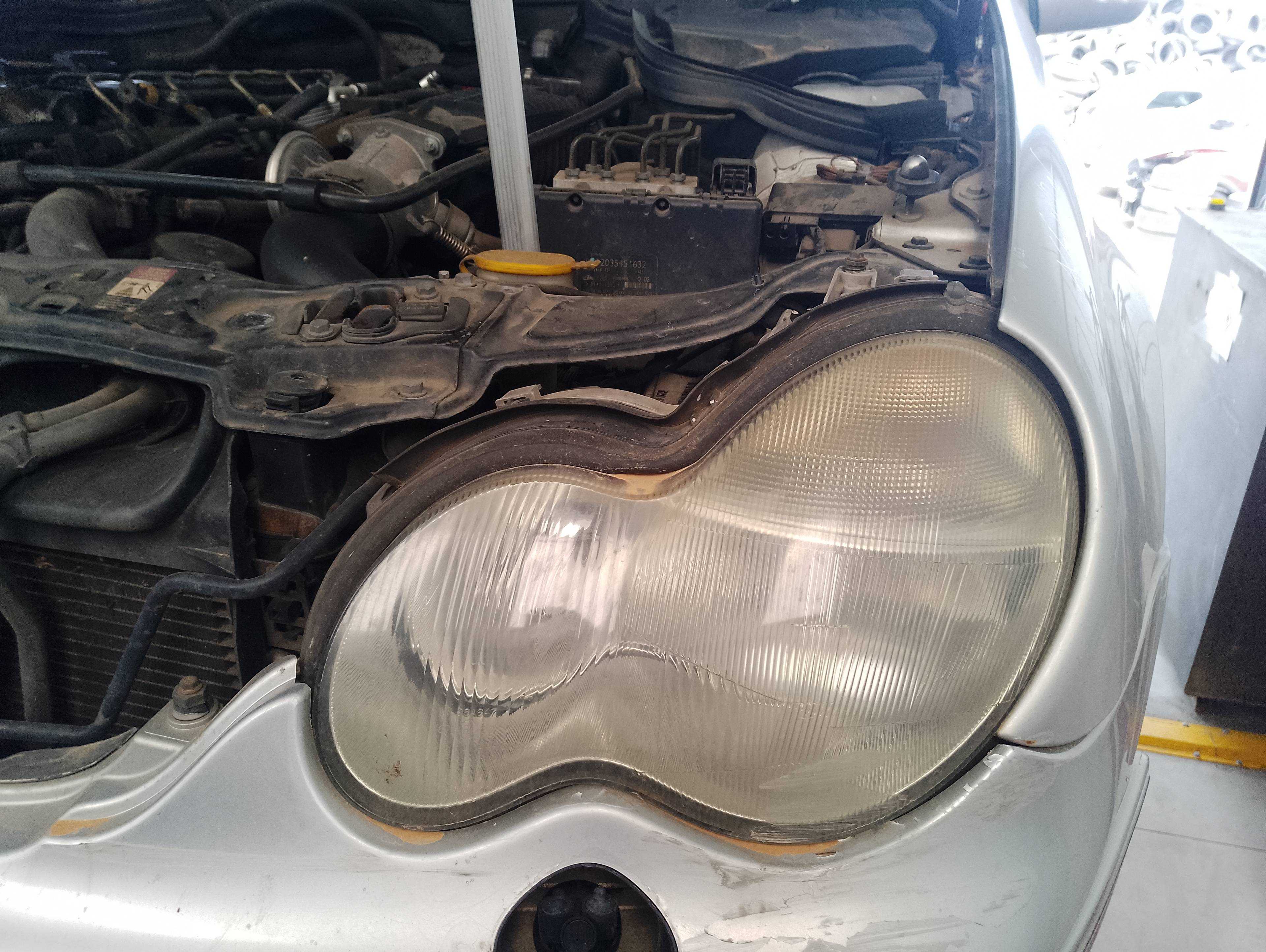 Recambio de faro izquierdo para mercedes-benz clase c (w203) berlina 270 cdi (203.016) referencia OEM IAM   