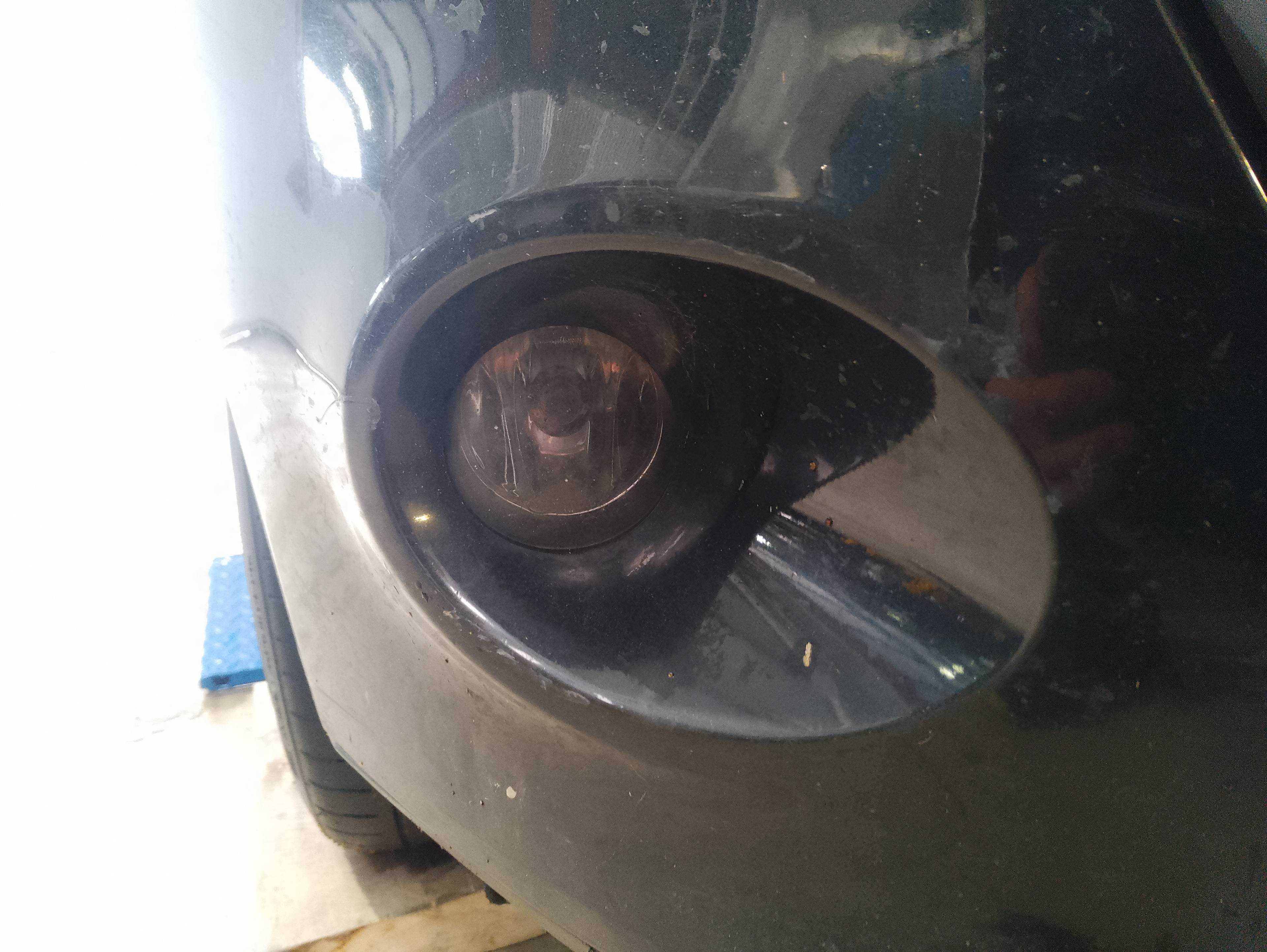 Recambio de faro antiniebla derecho para renault megane iii berlina 5 p business referencia OEM IAM   
