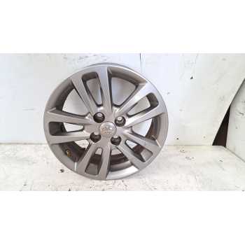 LLANTA r15 pz49pb0671xx 