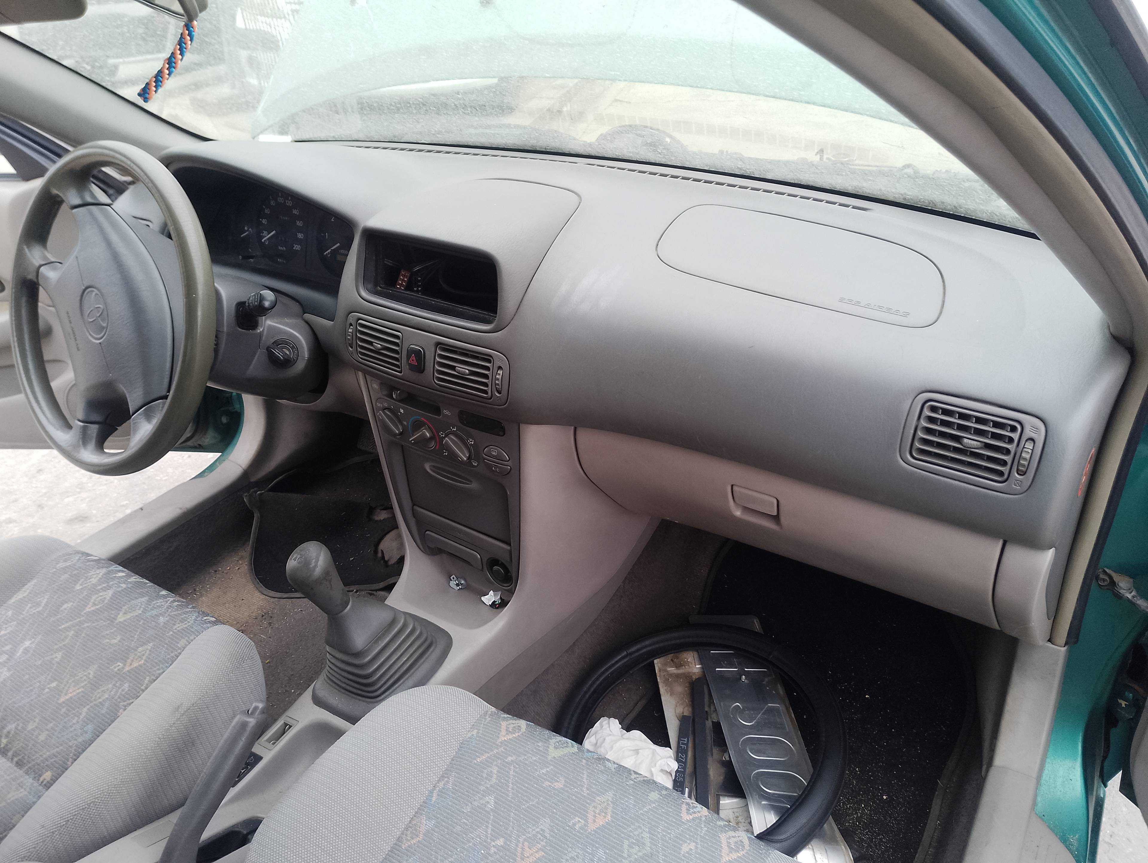 Recambio de salpicadero para toyota corolla (_e11_) 2.0 d-4d (cde110_) referencia OEM IAM   