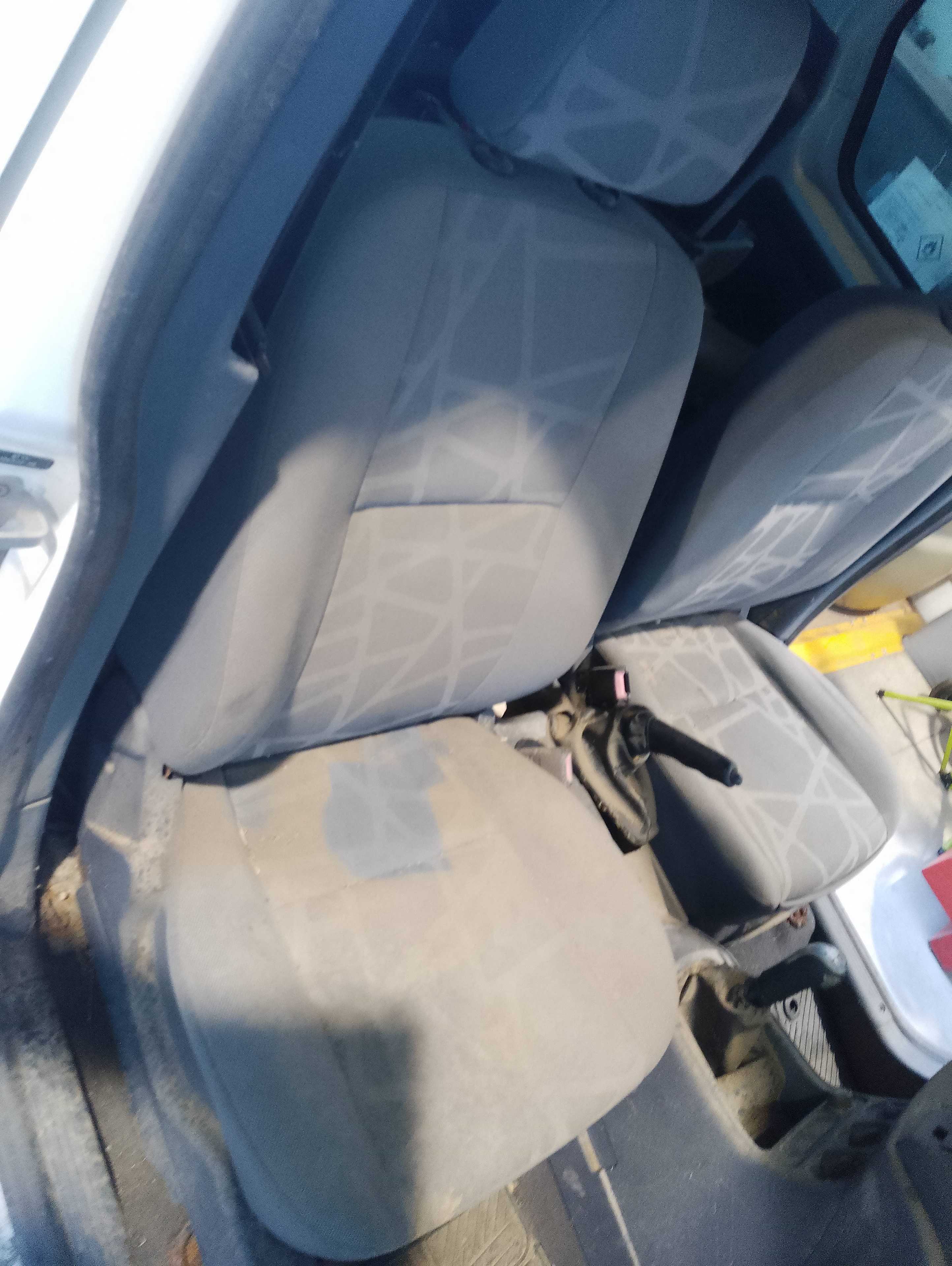Recambio de asiento delantero derecho para ford tourneo connect (tc7) kombi corta (2009) referencia OEM IAM   
