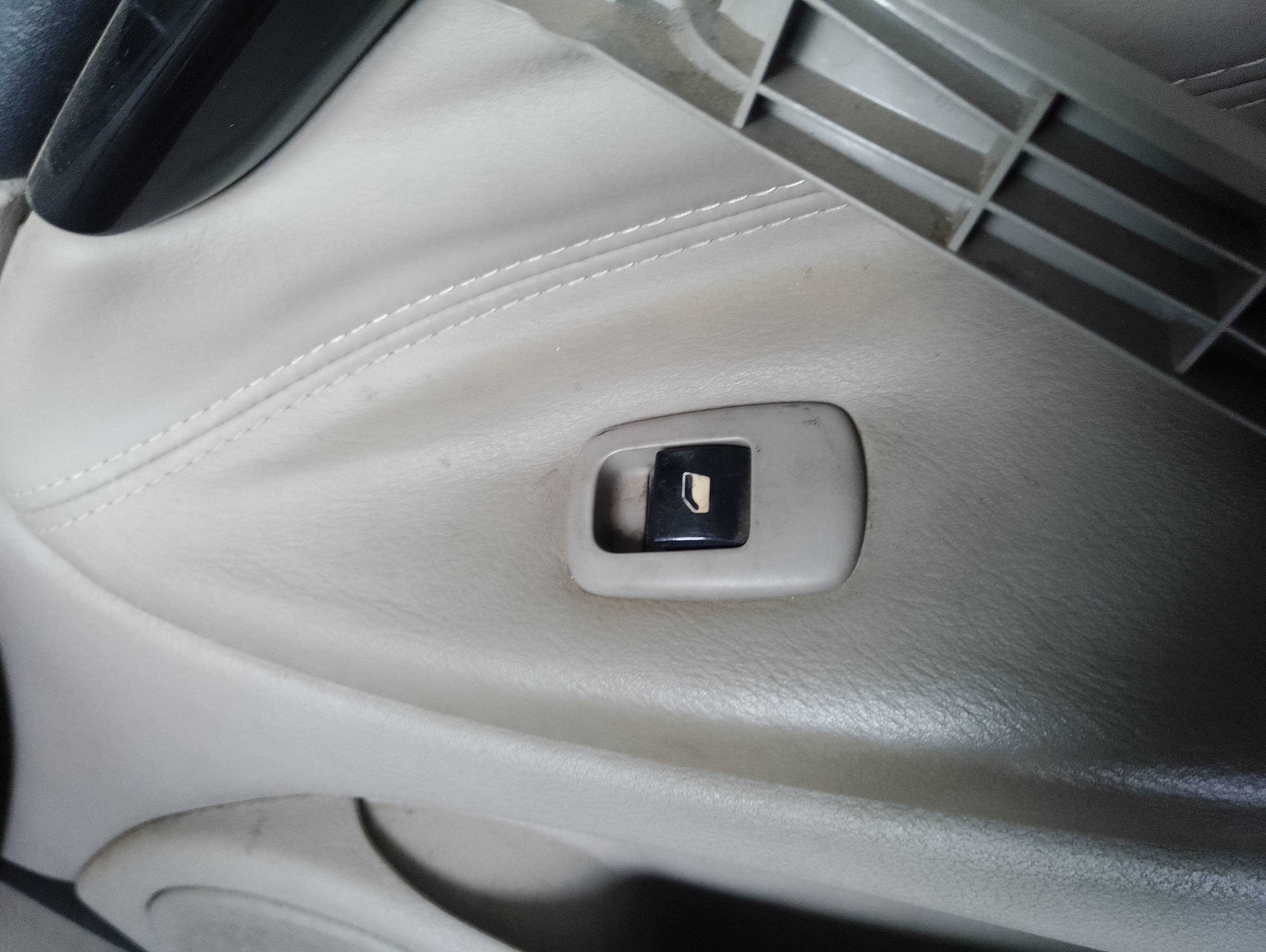 Recambio de mando elevalunas delantero derecho para citroën c5 berlina collection referencia OEM IAM   