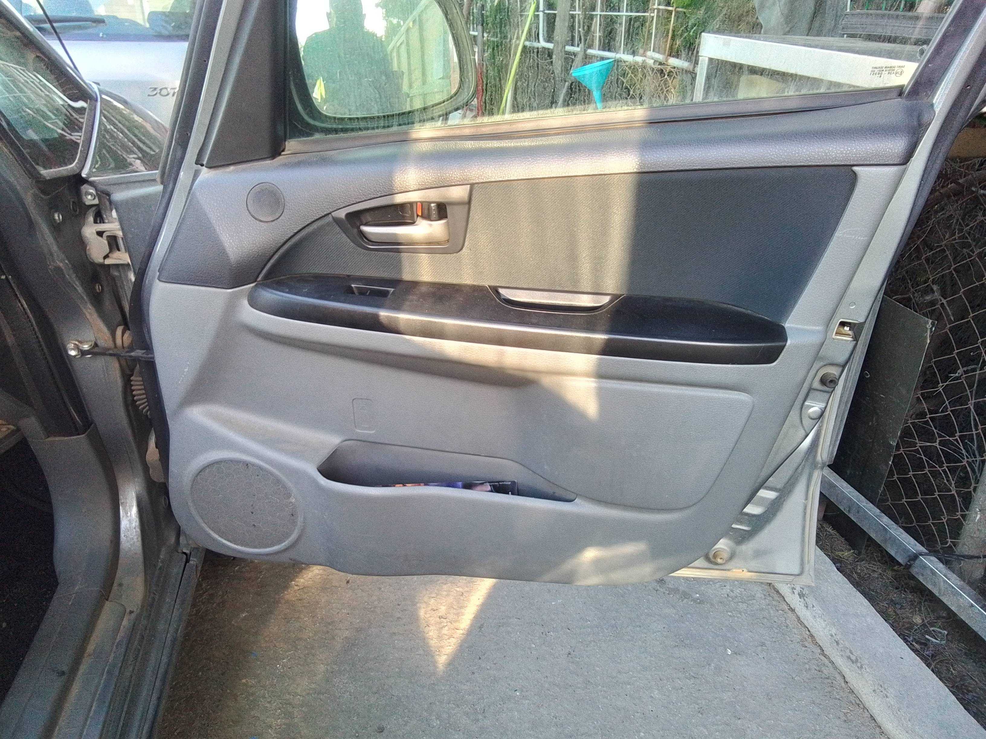 Recambio de guarnecido puerta delantera derecha para suzuki sx4 rw (ey) gl+ referencia OEM IAM   