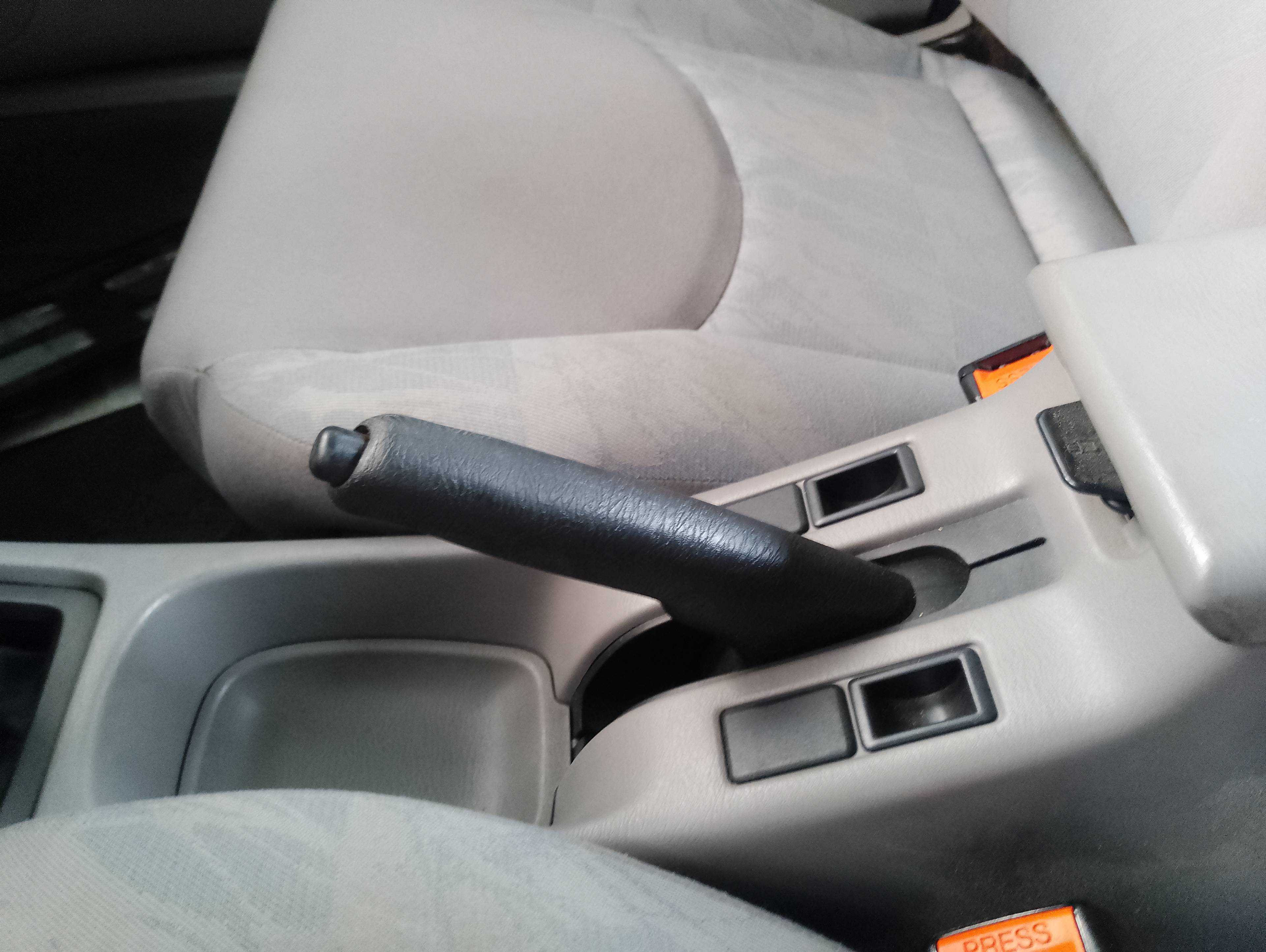 Recambio de palanca freno para nissan primera berlina (p11) básico referencia OEM IAM   