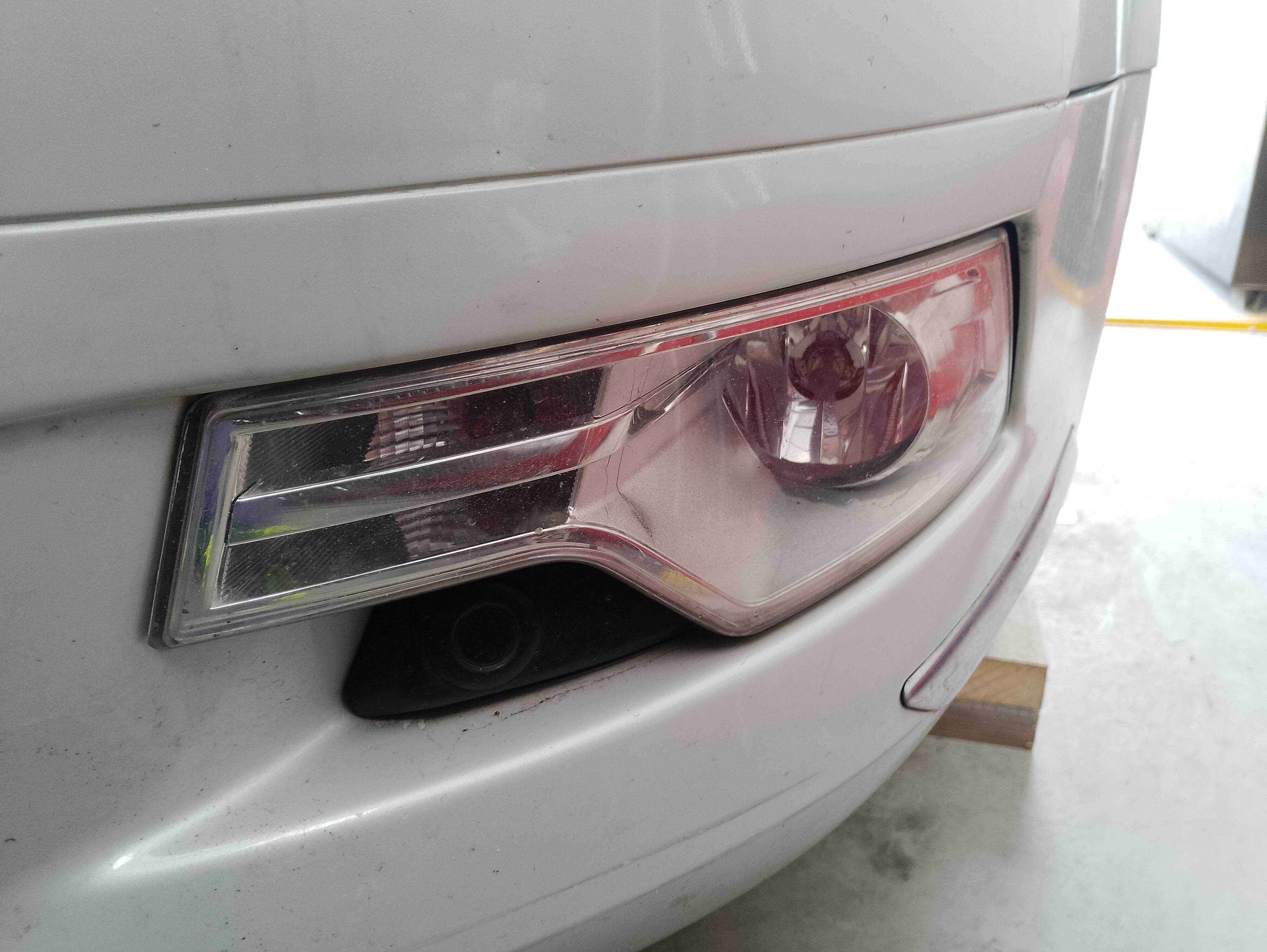 Recambio de faro antiniebla izquierdo para citroën c5 berlina business referencia OEM IAM   