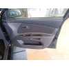 Recambio de guarnecido puerta delantera derecha para kia rio ii sedán (jb) 1.4 16v referencia OEM IAM   