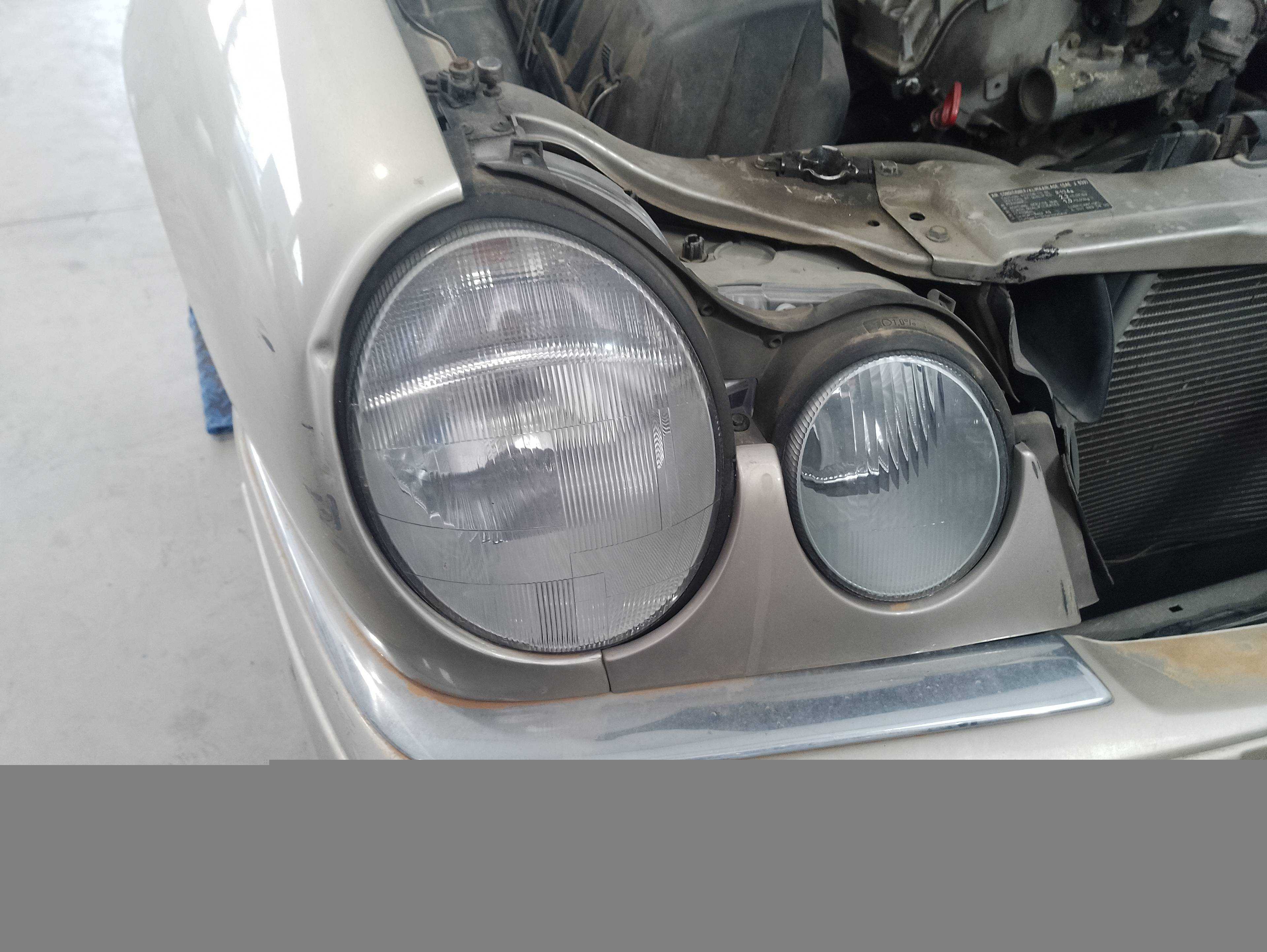 Recambio de faro derecho para mercedes-benz clase e (w210) berlina 200 (210.035) referencia OEM IAM   