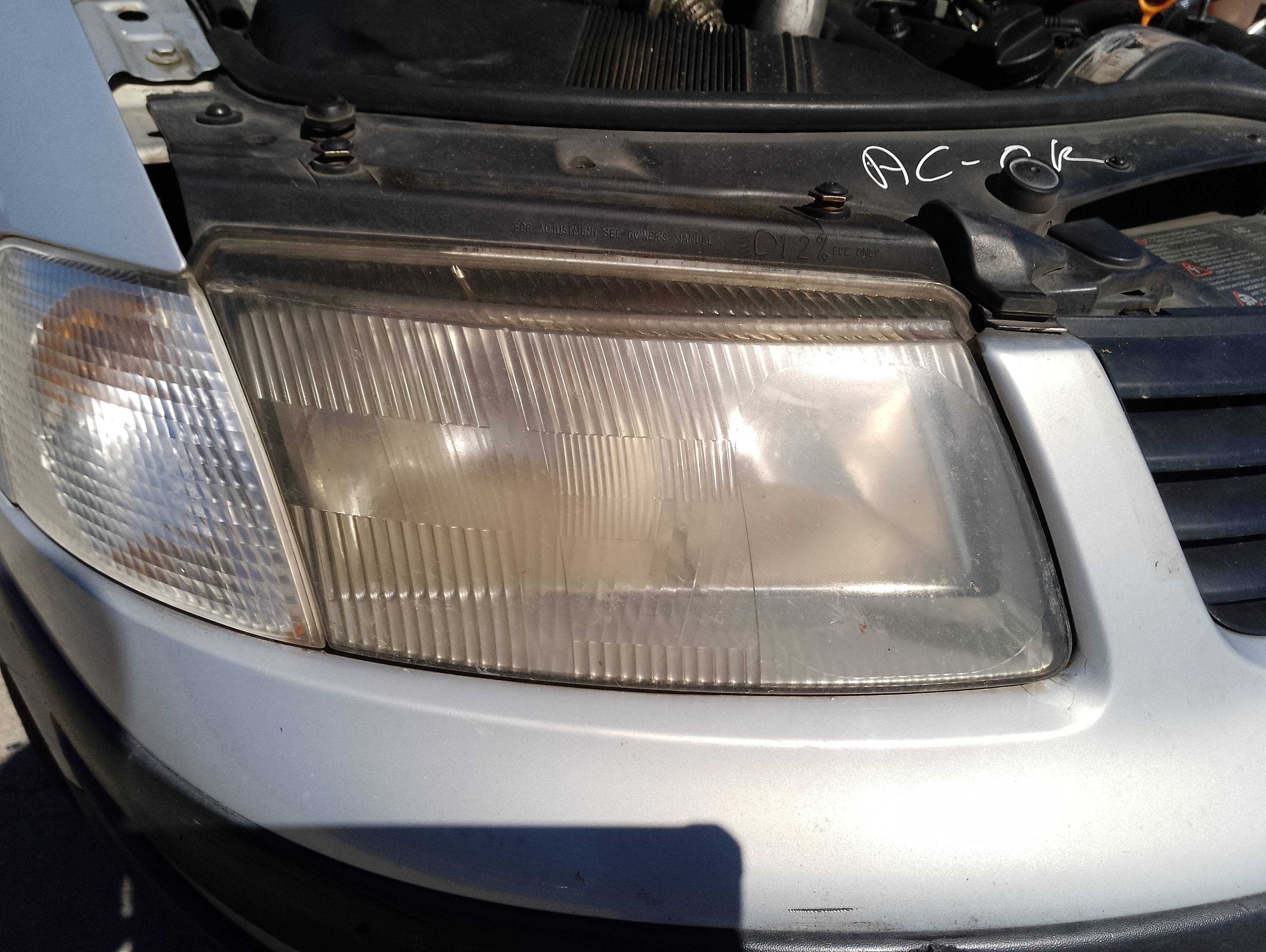 Recambio de faro derecho para volkswagen passat berlina (3a2) cl referencia OEM IAM   