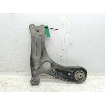 BRAZO SUSPENSION INFERIOR DELANTERO DERECHO 6R0407152 