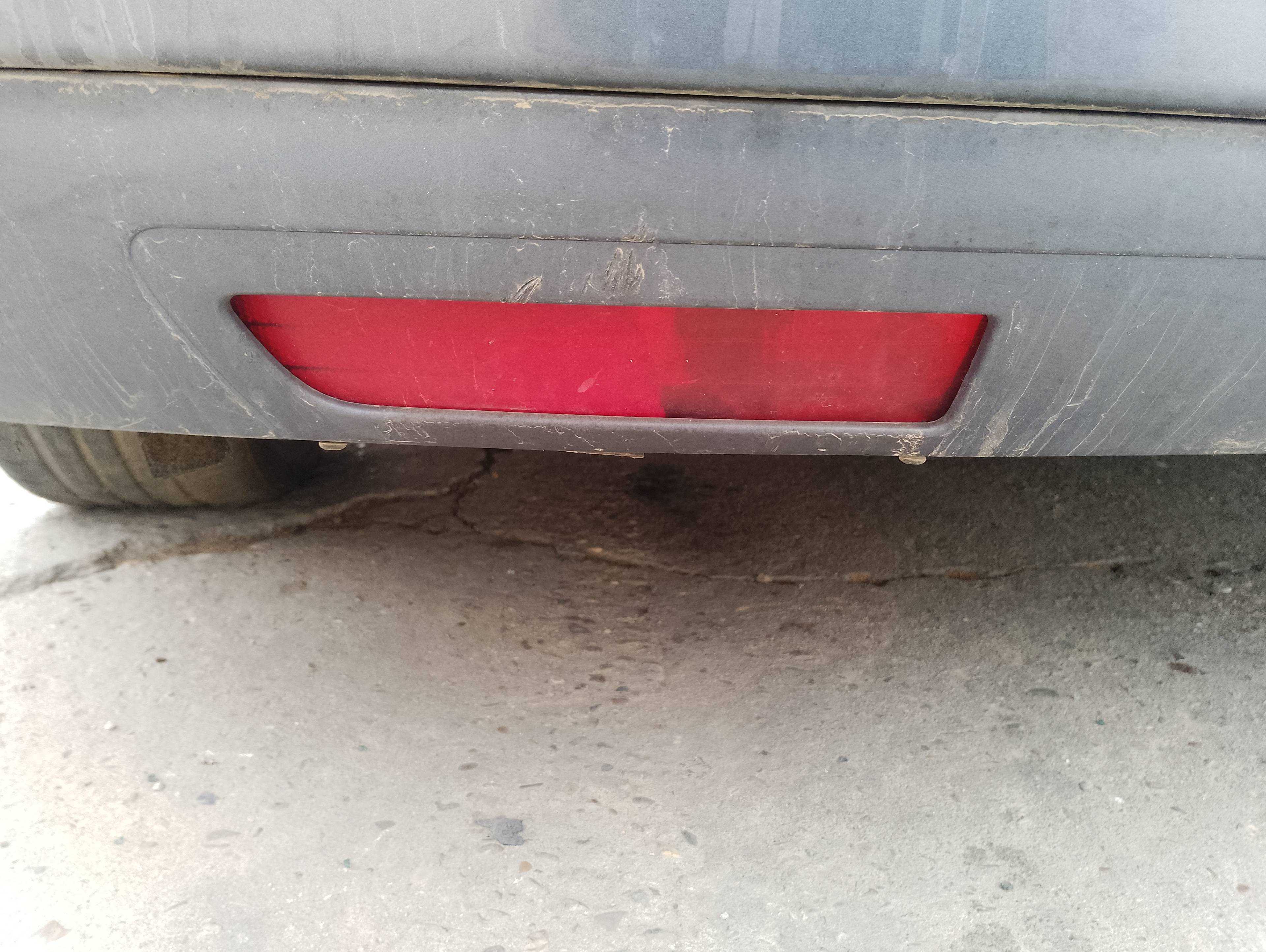 Recambio de faro antiniebla trasero izquierdo para citroën c4 picasso referencia OEM IAM   