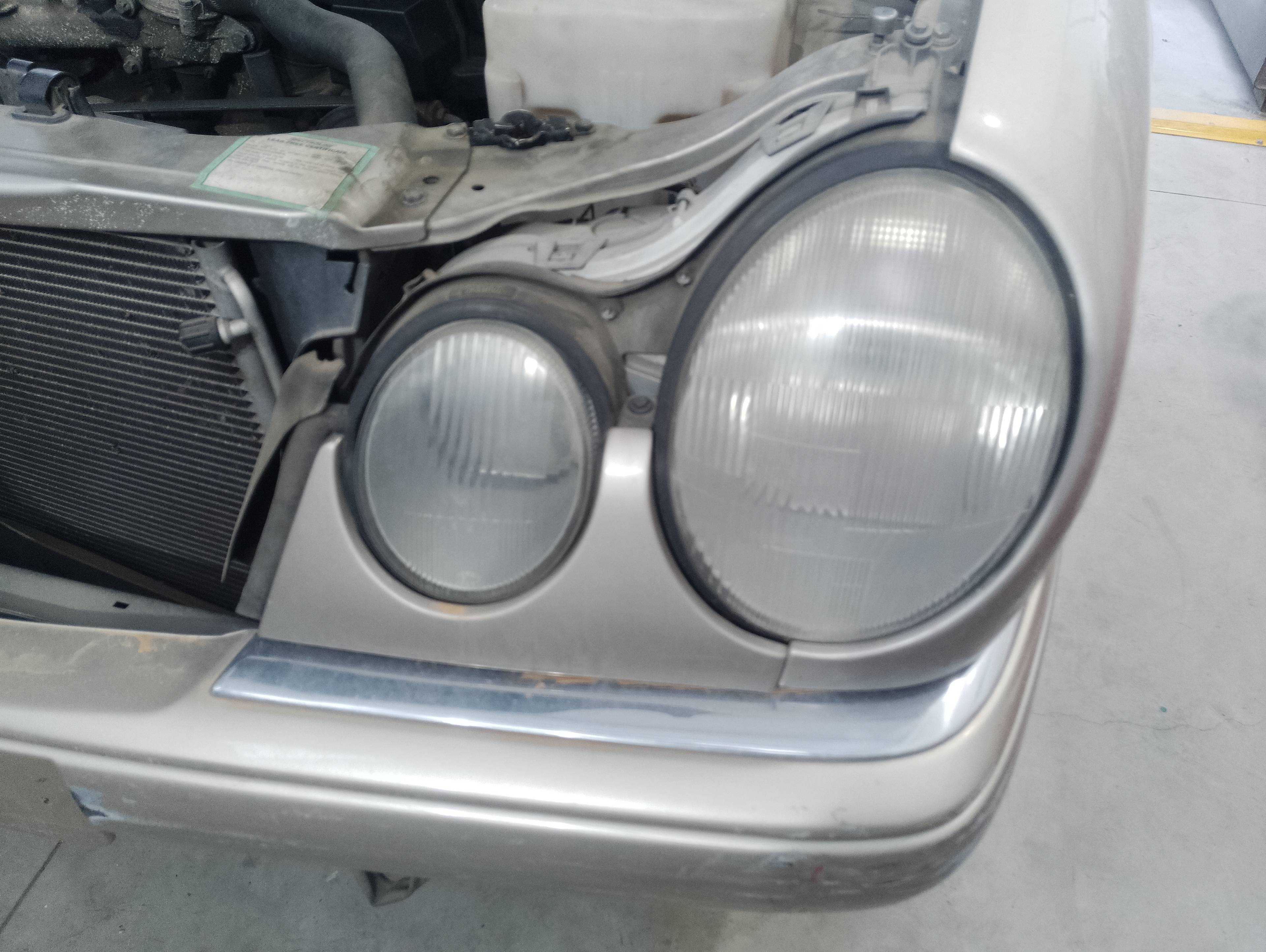 Recambio de faro izquierdo para mercedes-benz clase e (w210) berlina 200 (210.035) referencia OEM IAM   