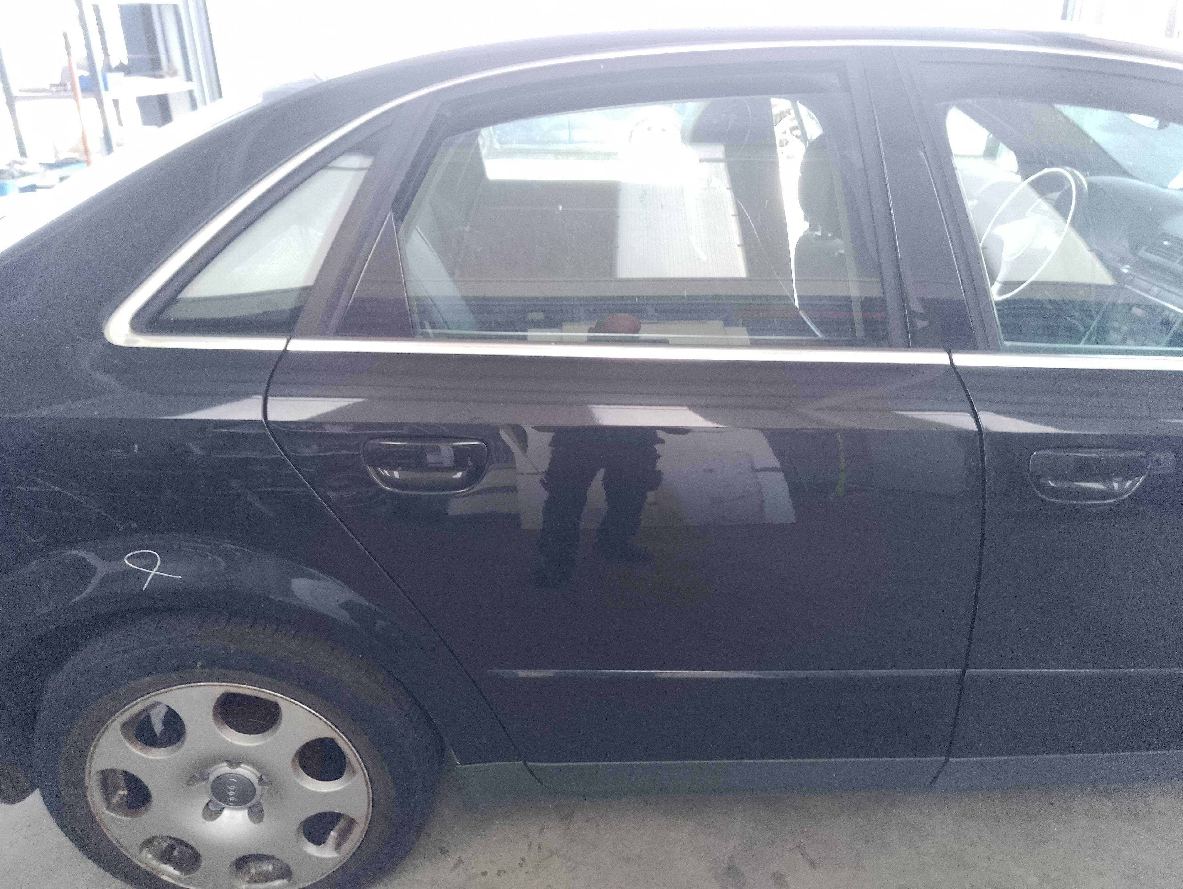 Recambio de puerta trasera derecha para audi a4 berlina (8e) 1.9 tdi (96kw) referencia OEM IAM   