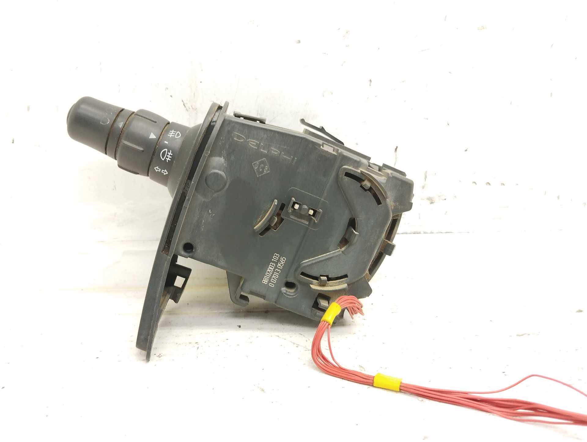 Recambio de mando luces para renault kangoo (f/kc0) alize referencia OEM IAM 88102003103 255405605R 