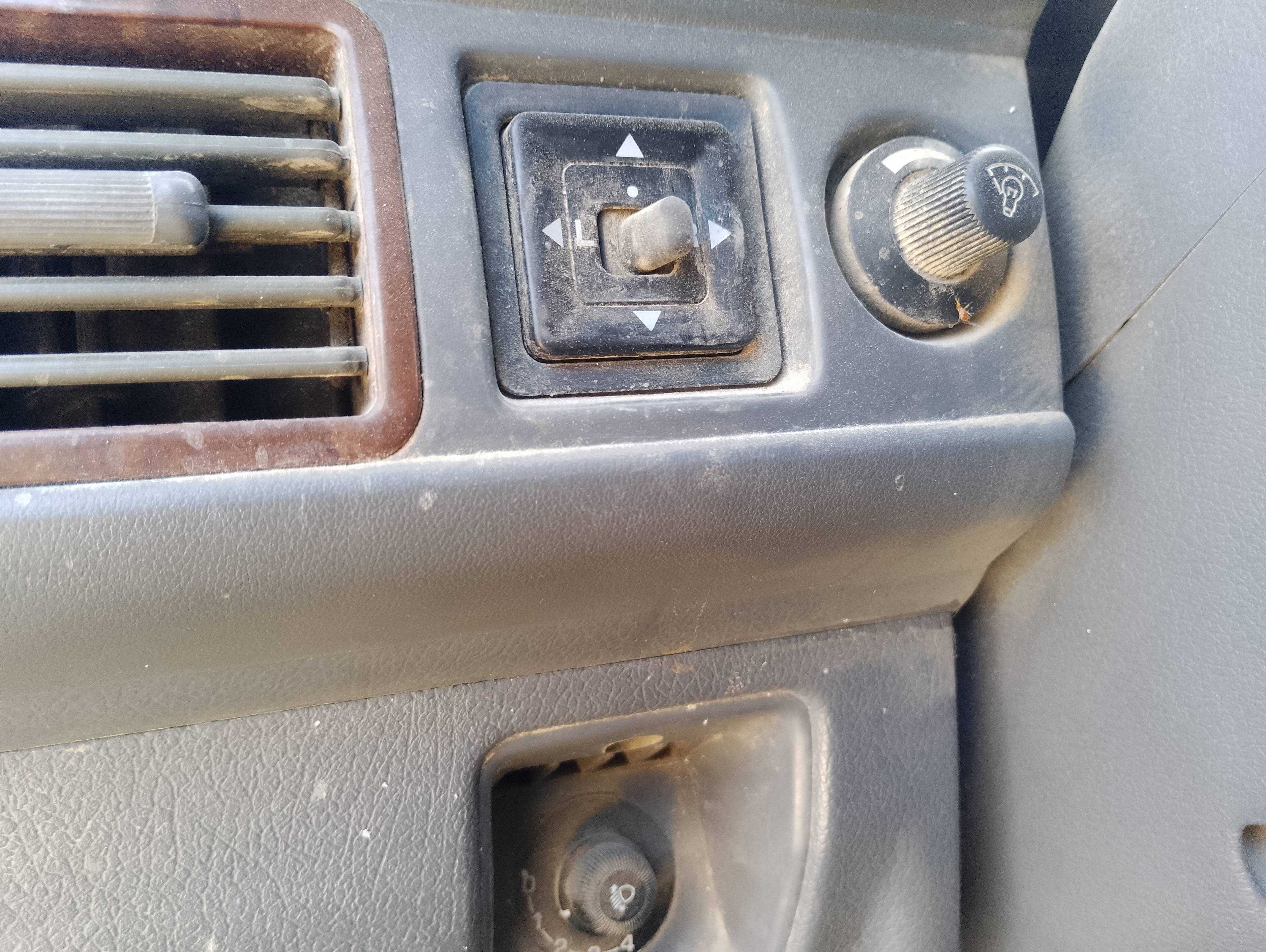 Recambio de mando retrovisor para mitsubishi galloper (hyundai) referencia OEM IAM   