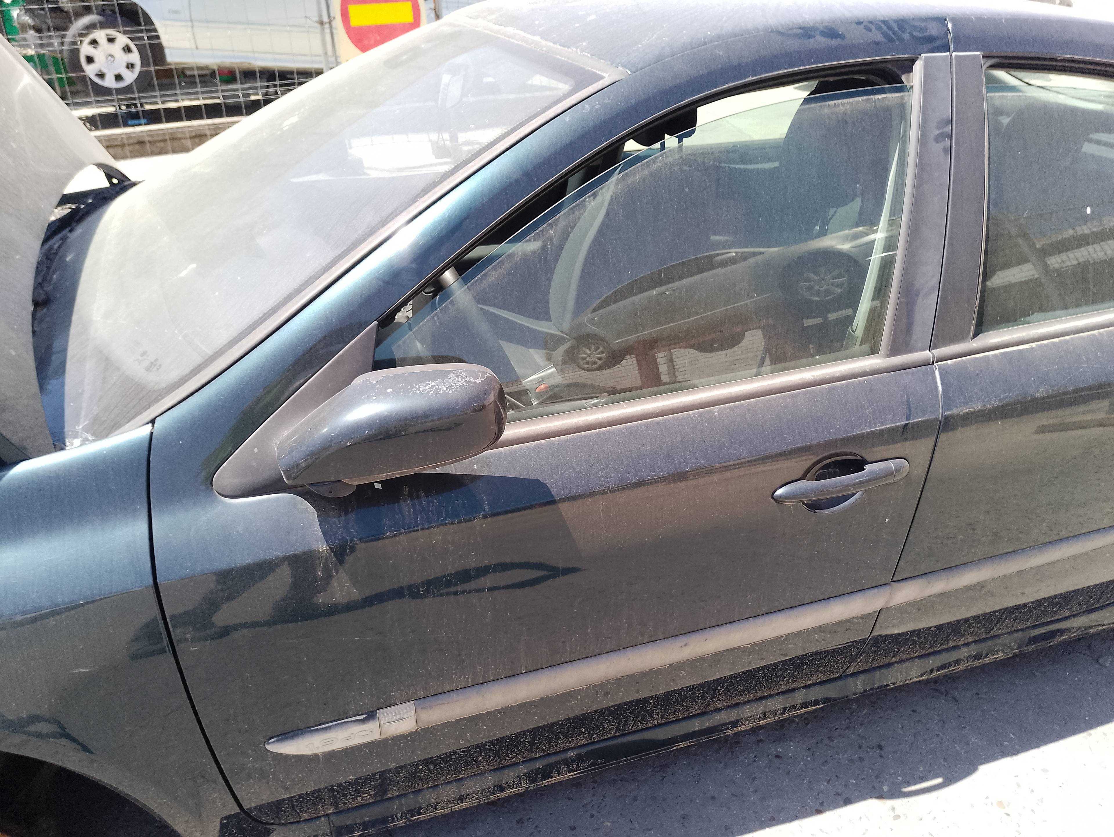 Recambio de puerta delantera izquierda para renault laguna ii (bg0) authentique referencia OEM IAM   