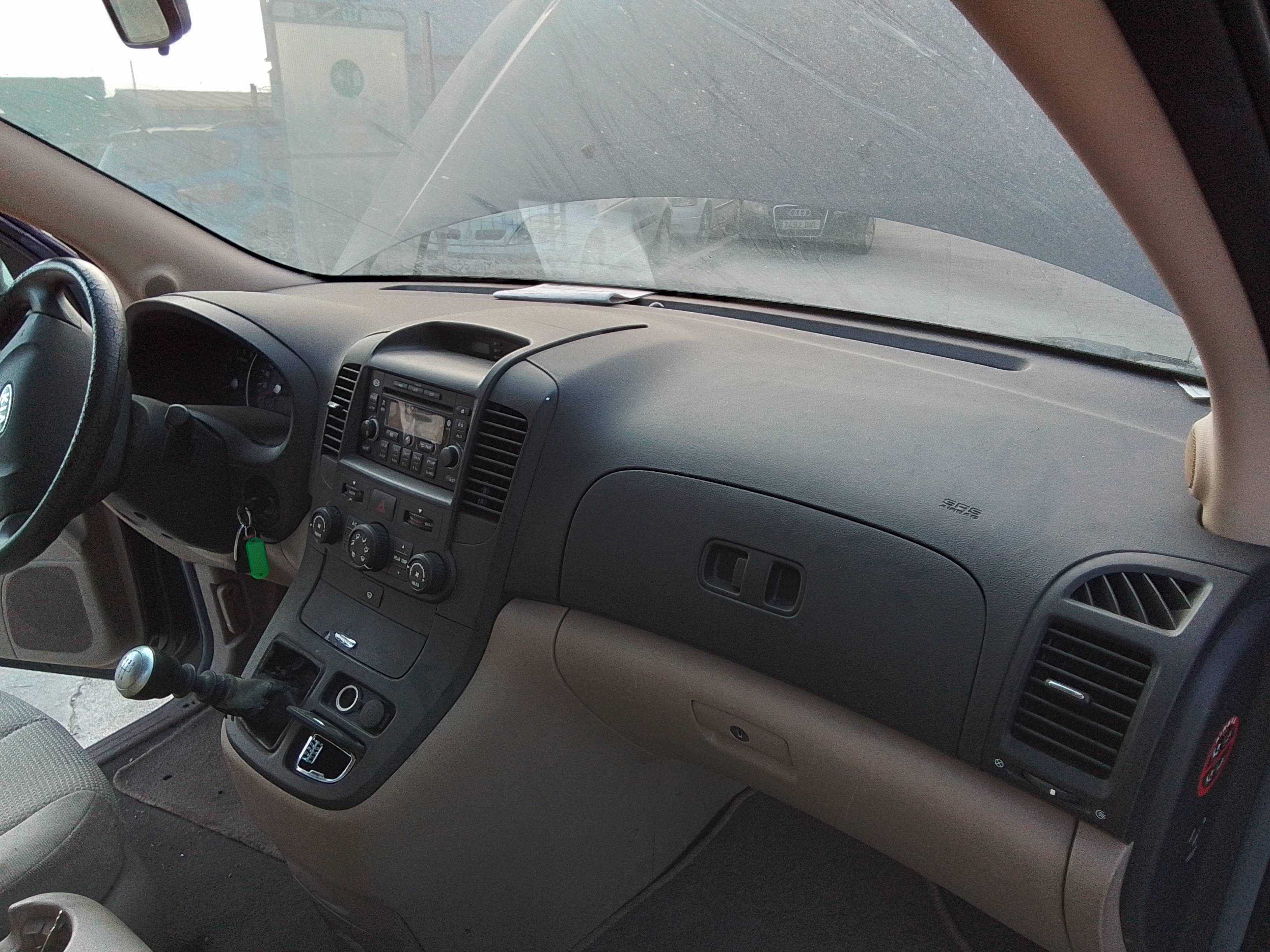 Recambio de salpicadero para kia carnival 2.9 crdi vgt active referencia OEM IAM   