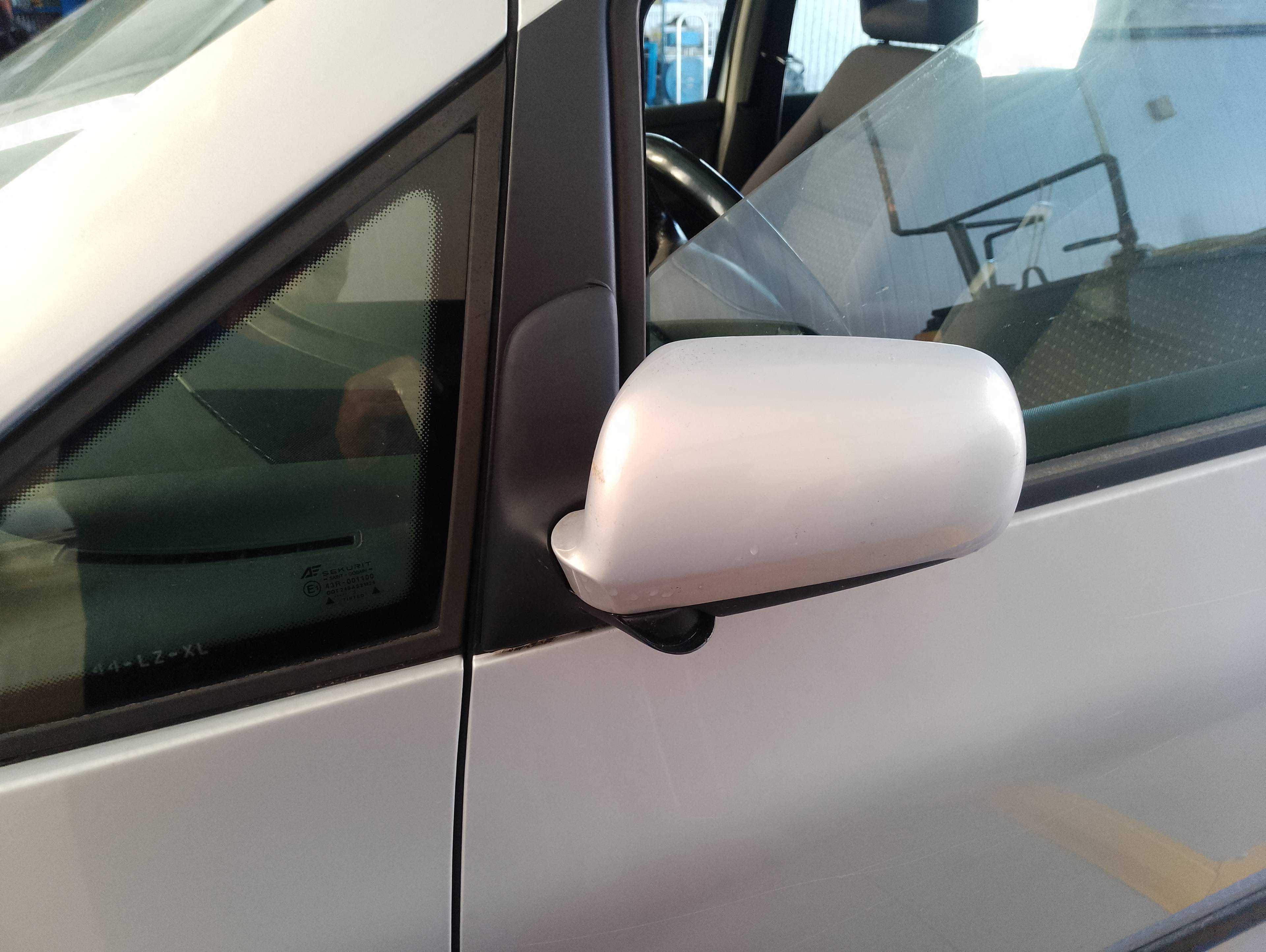 Recambio de retrovisor izquierdo para seat alhambra (7v9) signa 4x4 referencia OEM IAM   