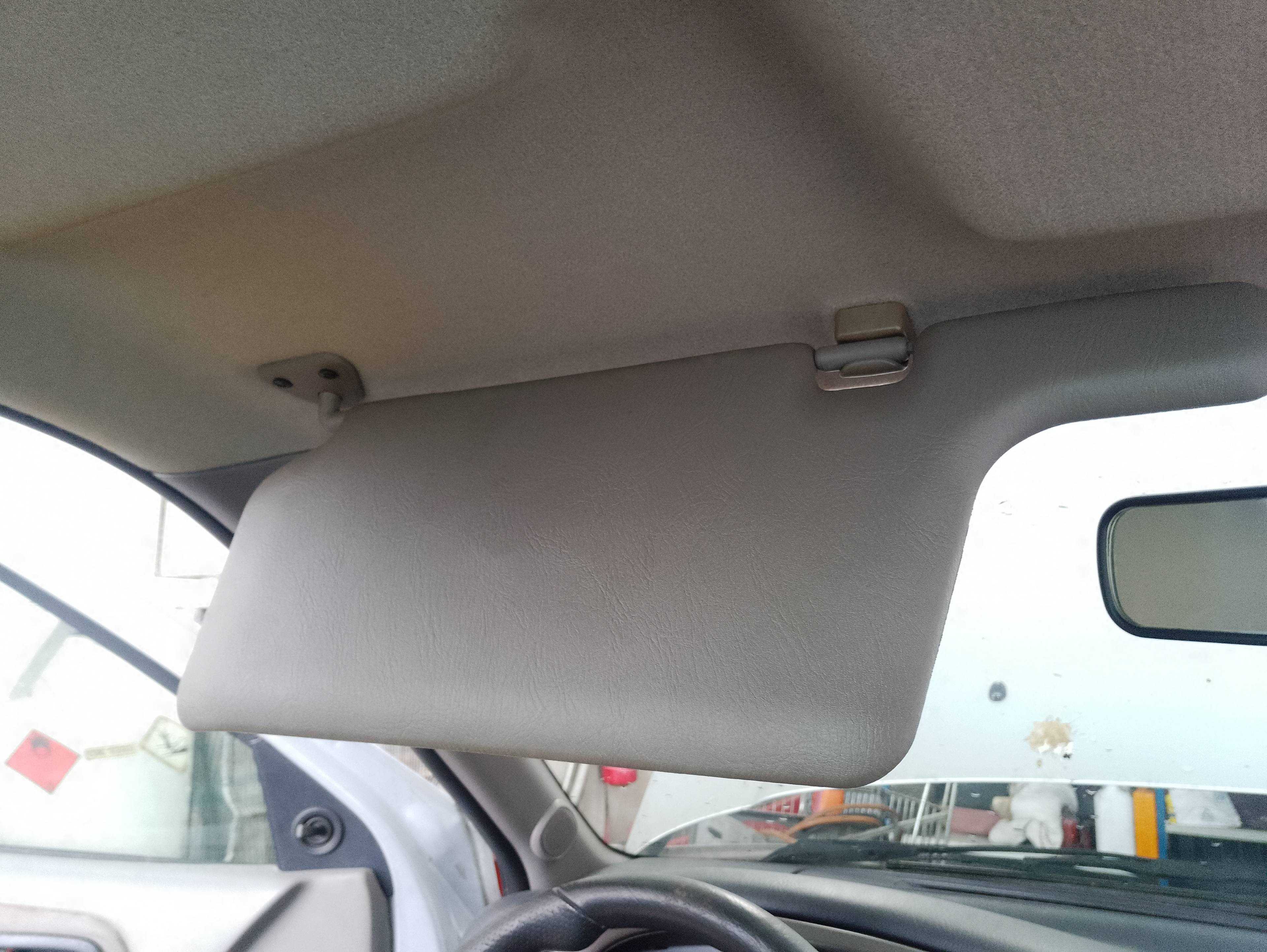 Recambio de parasol izquierdo para nissan primera berlina (p11) básico referencia OEM IAM   