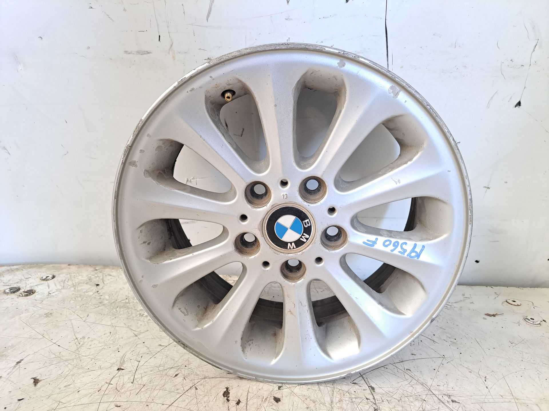 Recambio de llanta para bmw serie 1 berlina (e81/e87) 118d referencia OEM IAM r16 6775818 