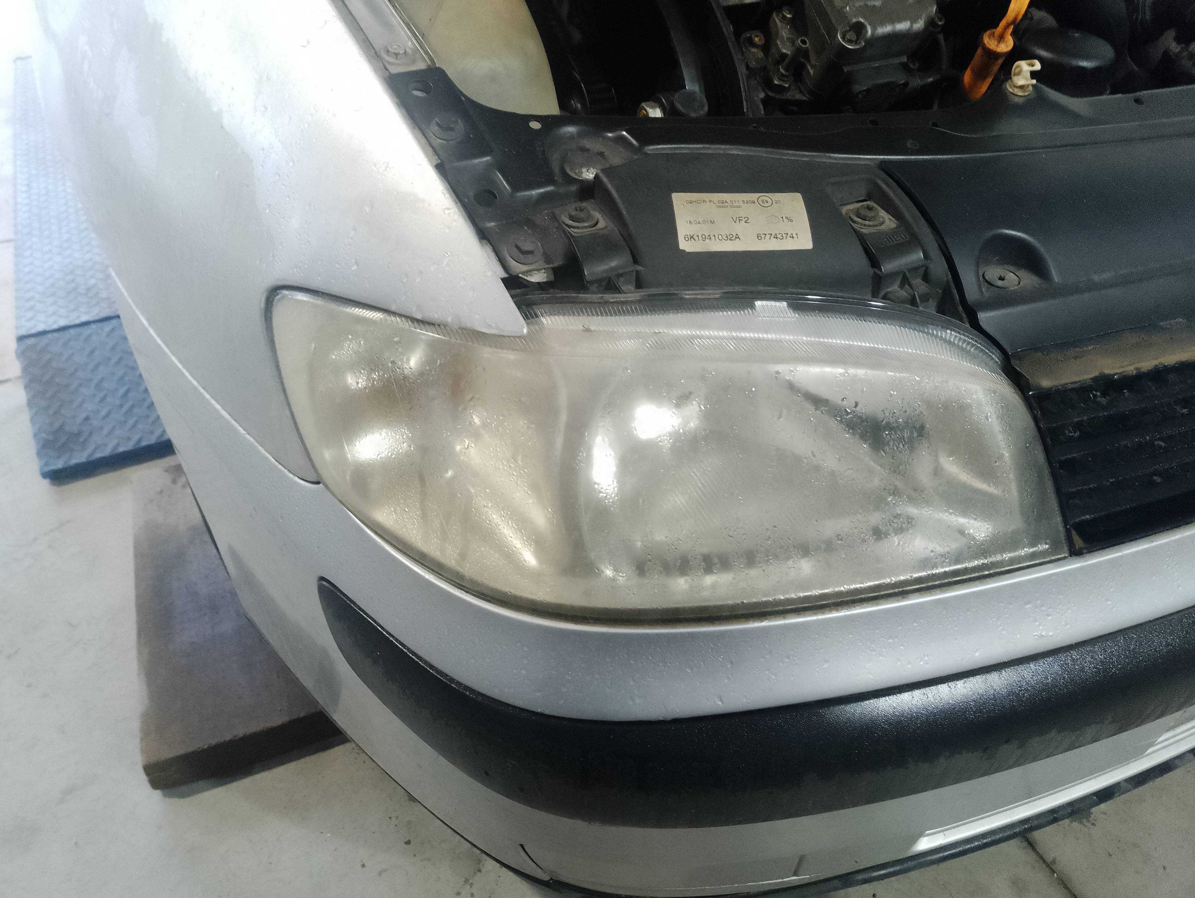 Recambio de faro derecho para seat cordoba berlina (6k2) sport referencia OEM IAM   