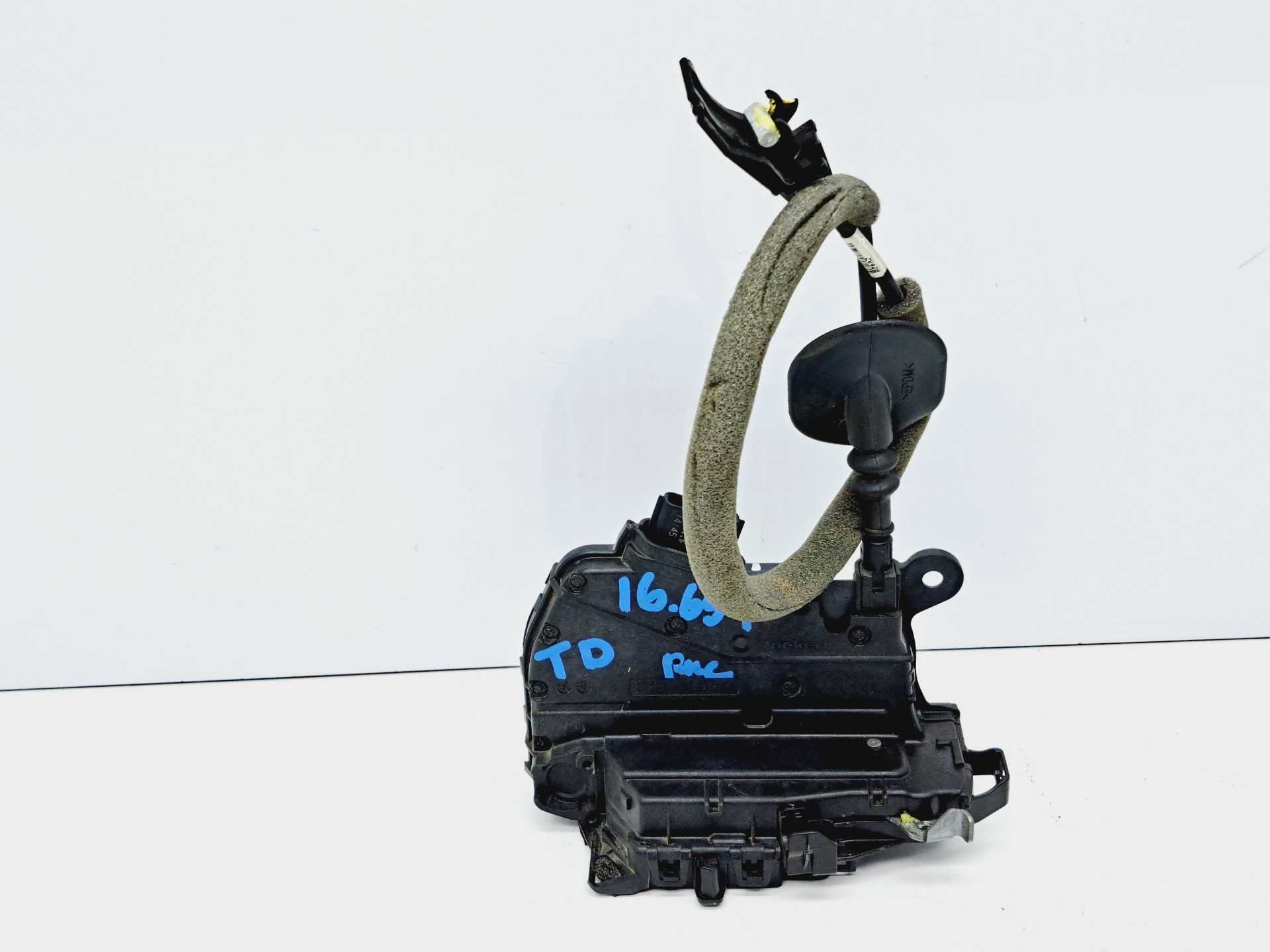 Recambio de cerradura puerta trasera derecha para renault clio v edition one referencia OEM IAM 825007311R  