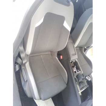 ASIENTO DELANTERO DERECHO 